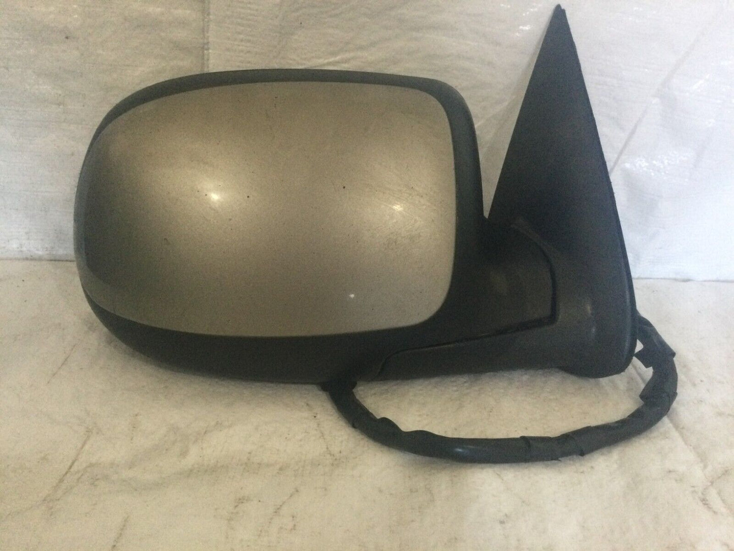 2003-2006 Cadillac Escalade EXT Right Power Side View Mirror W/ Turn Signal OEM