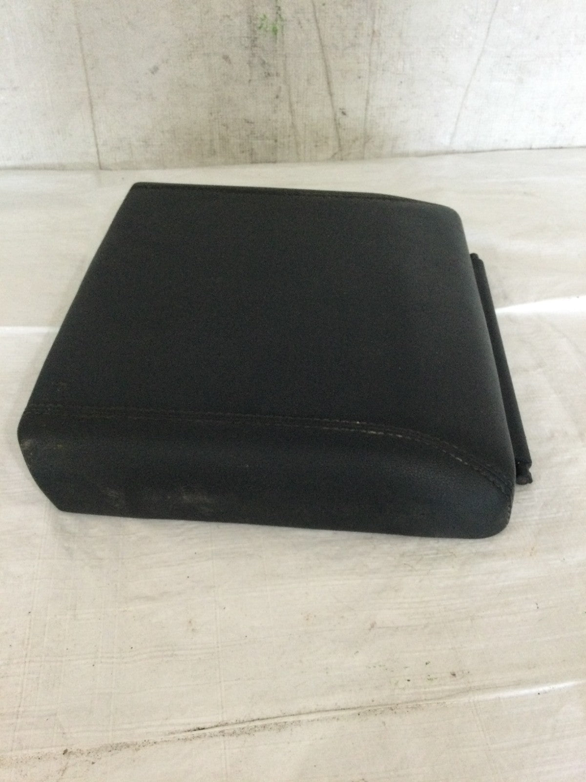 2023 Ford F-150 F150 5.0L Center Console Lid OEM