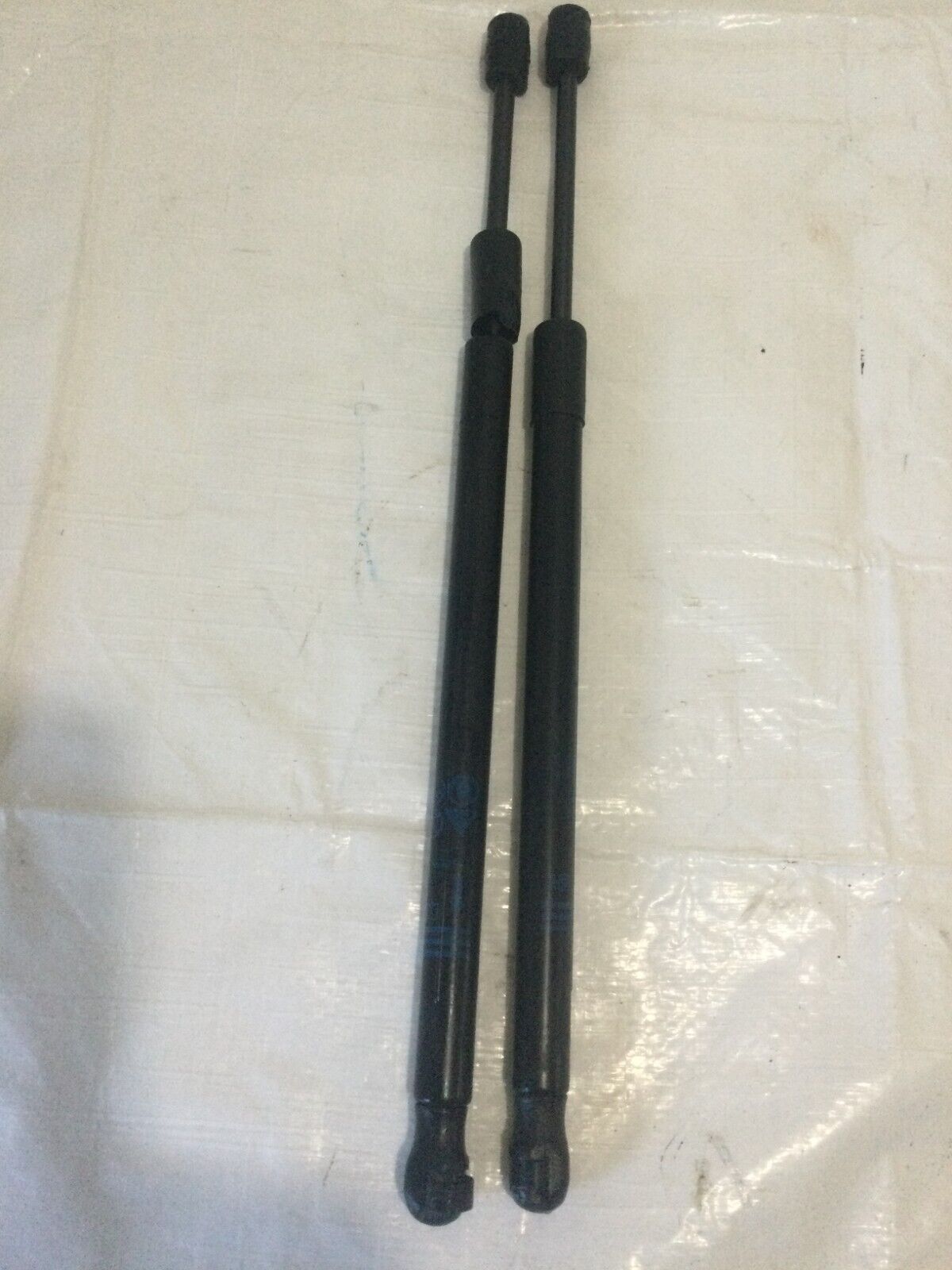 2019-2022 GMC Sierra 1500 Hood Support Shock Strut Pair 23388846 OEM