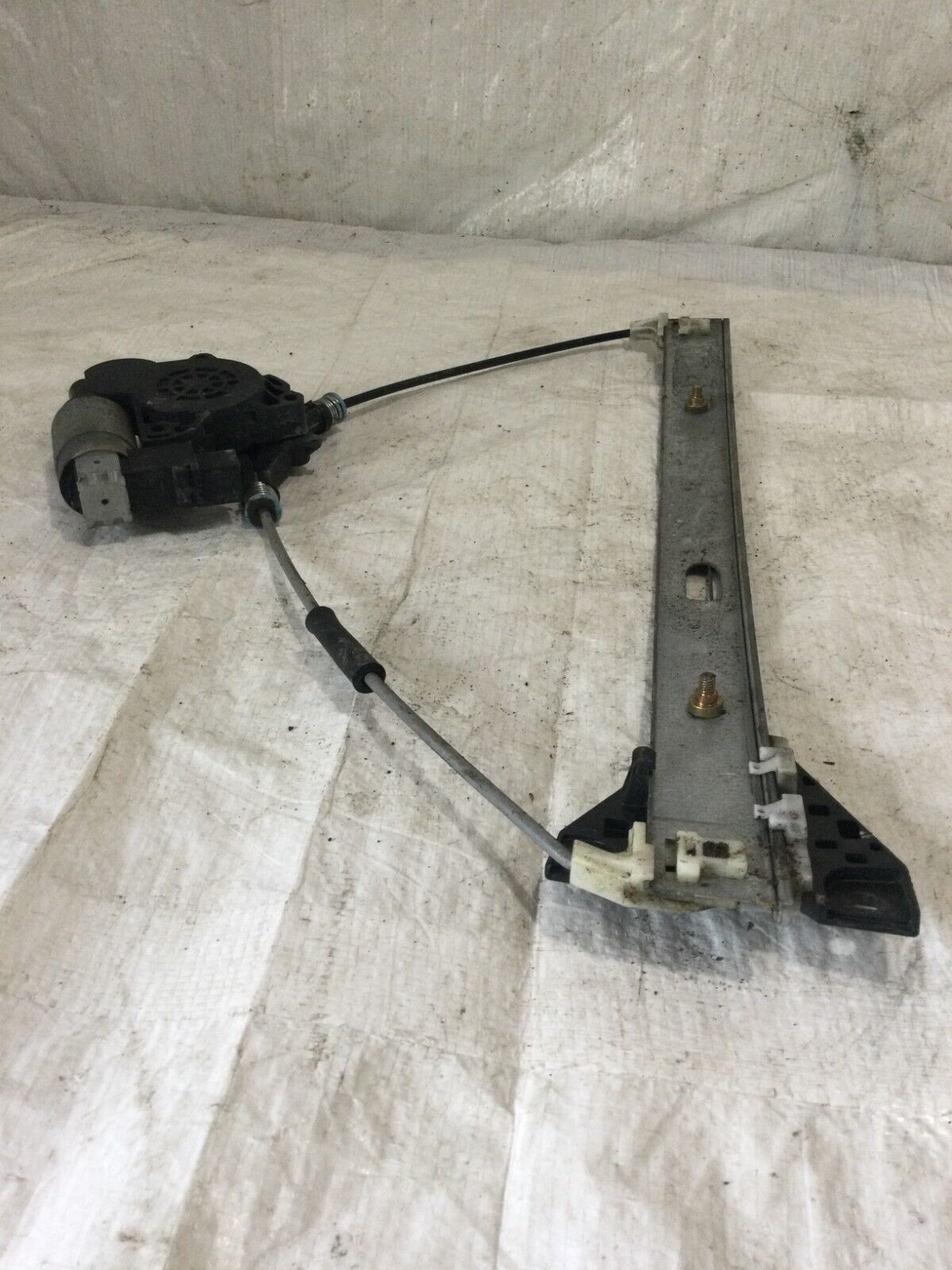 2005 Mazda MAZDA6 Right Passenger Front Door  Regulator Motor OEM