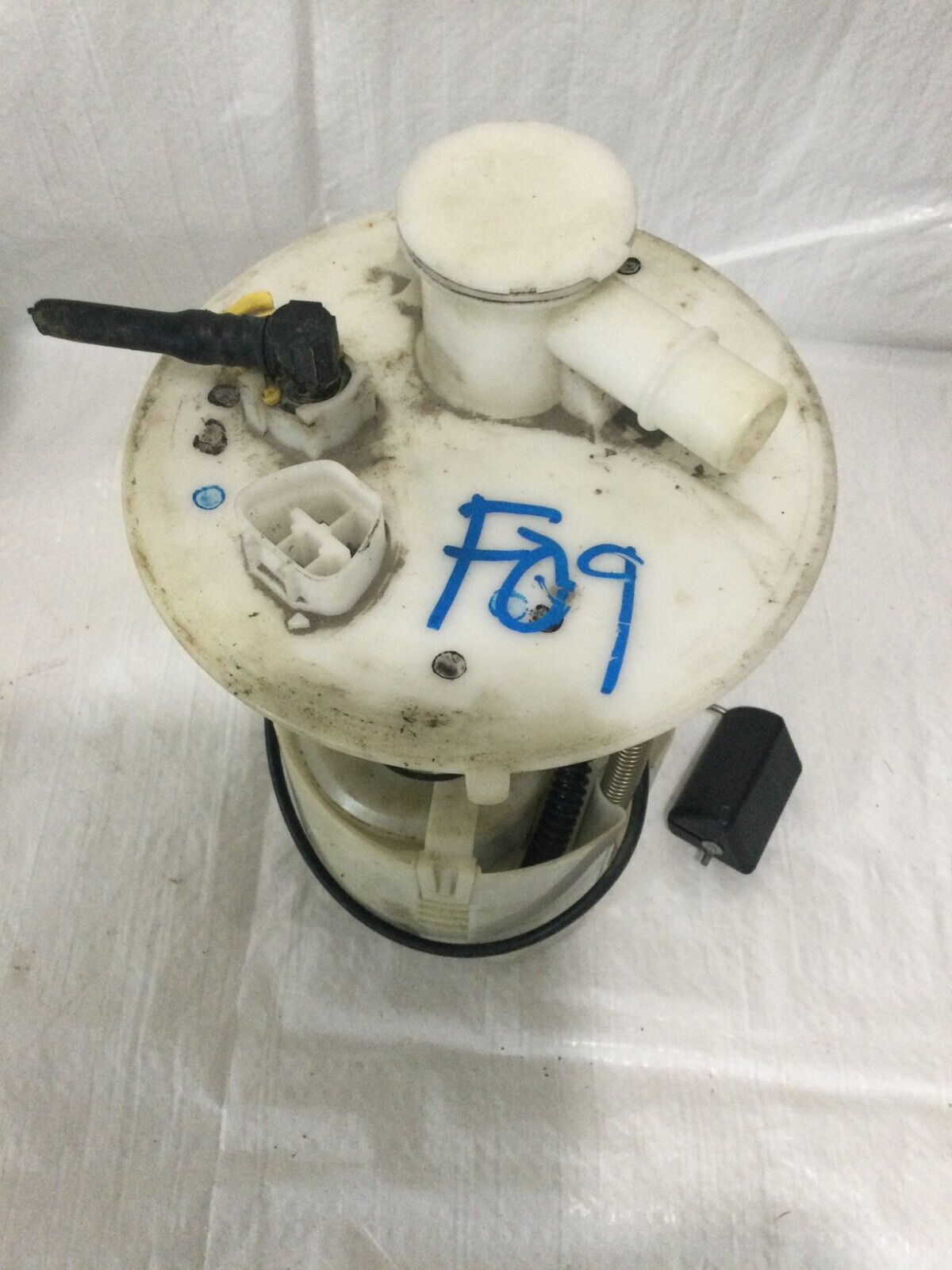 2017-2018 Toyota Corolla 1.8L Sedan Fuel Pump Assembly OEM