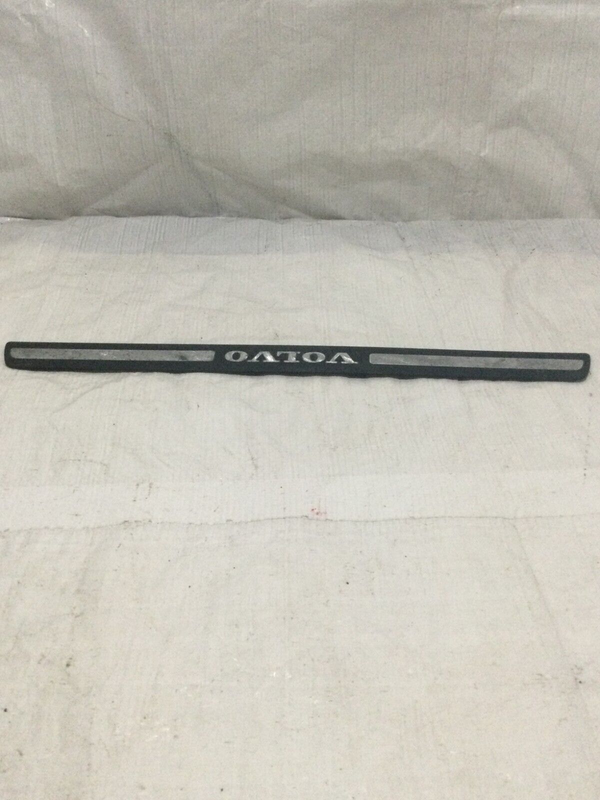 2004-2006 Volvo S60 Front Left Door Sill Plate Molding Emblem Scuff Trim OEM