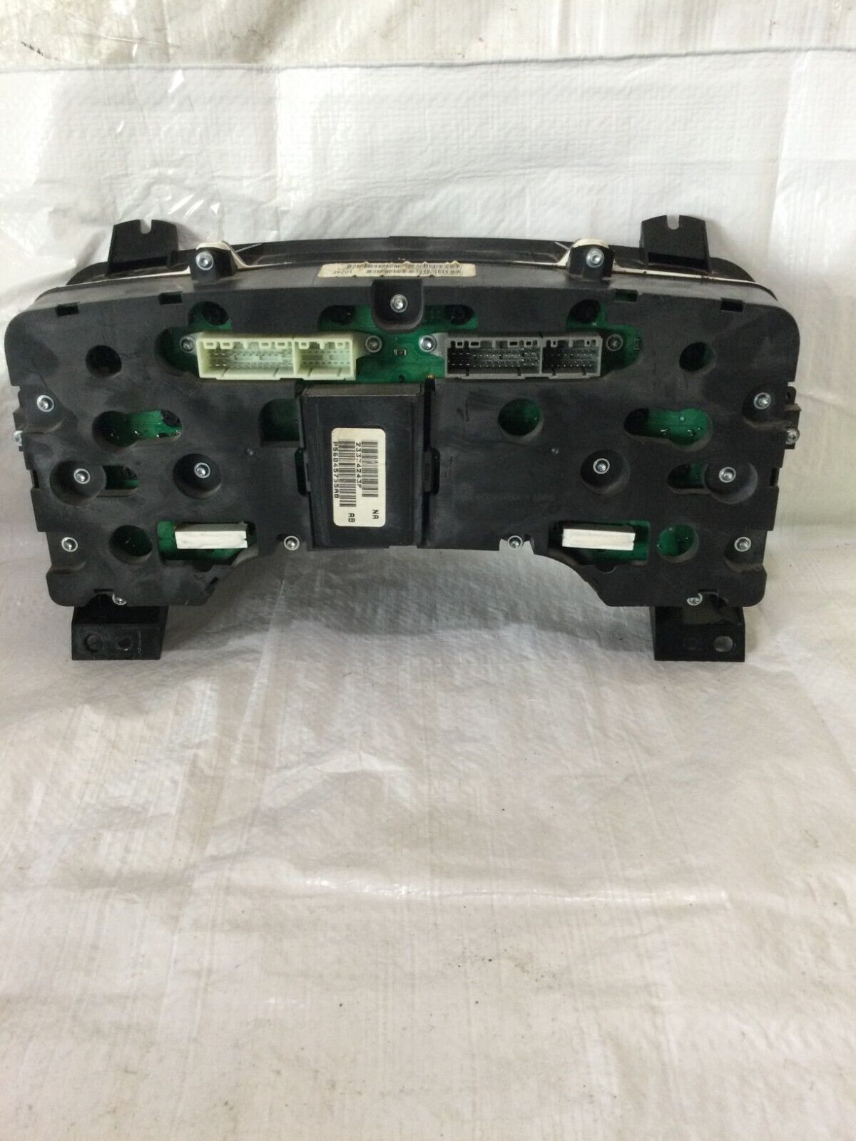 2004 Dodge Ram 1500 Speedometer Instrument Cluster 56051102AE OEM