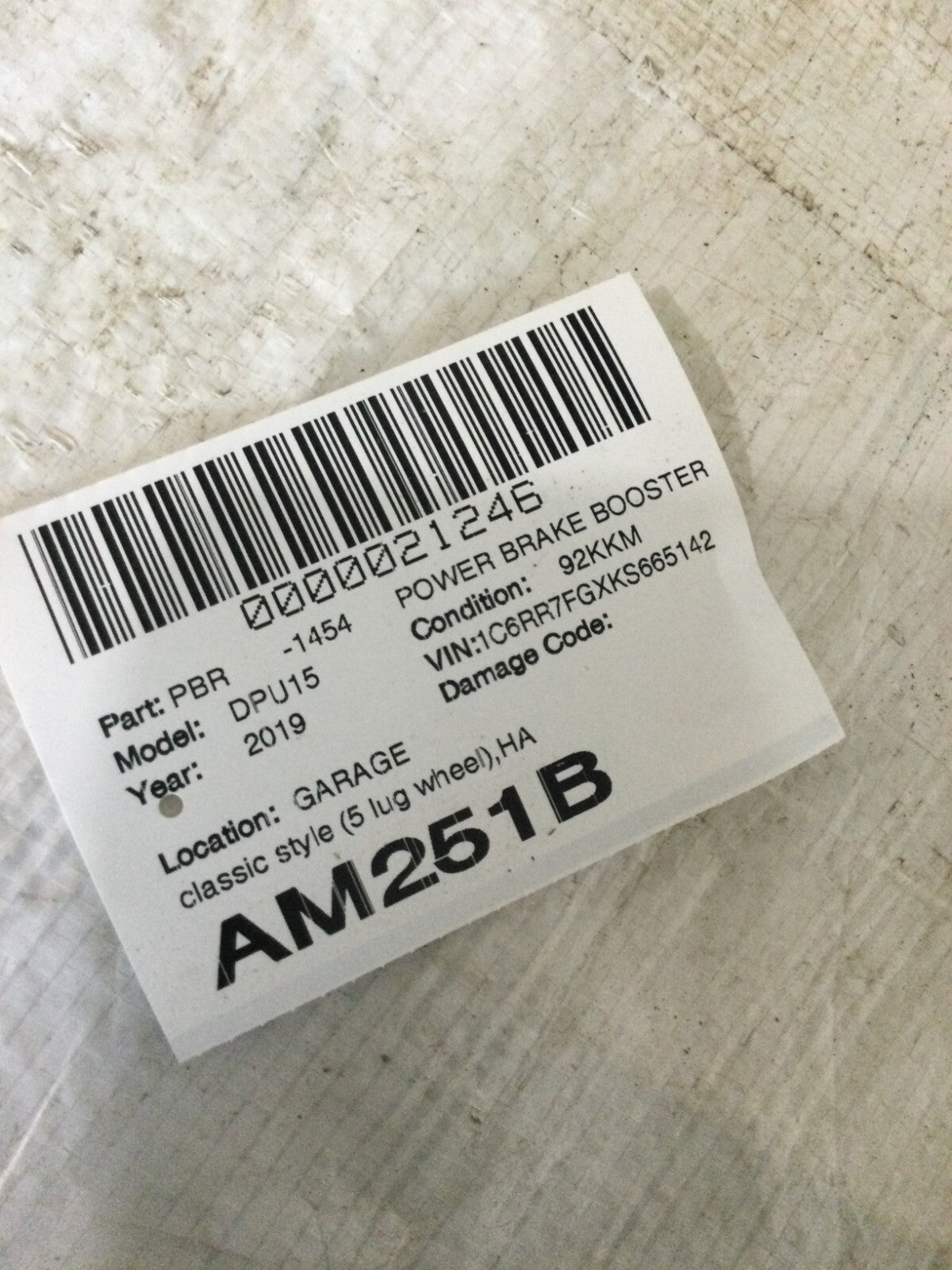 2019 Dodge Ram 1500 Power Brake Booster W/ Reservoir OEM 04581523AH