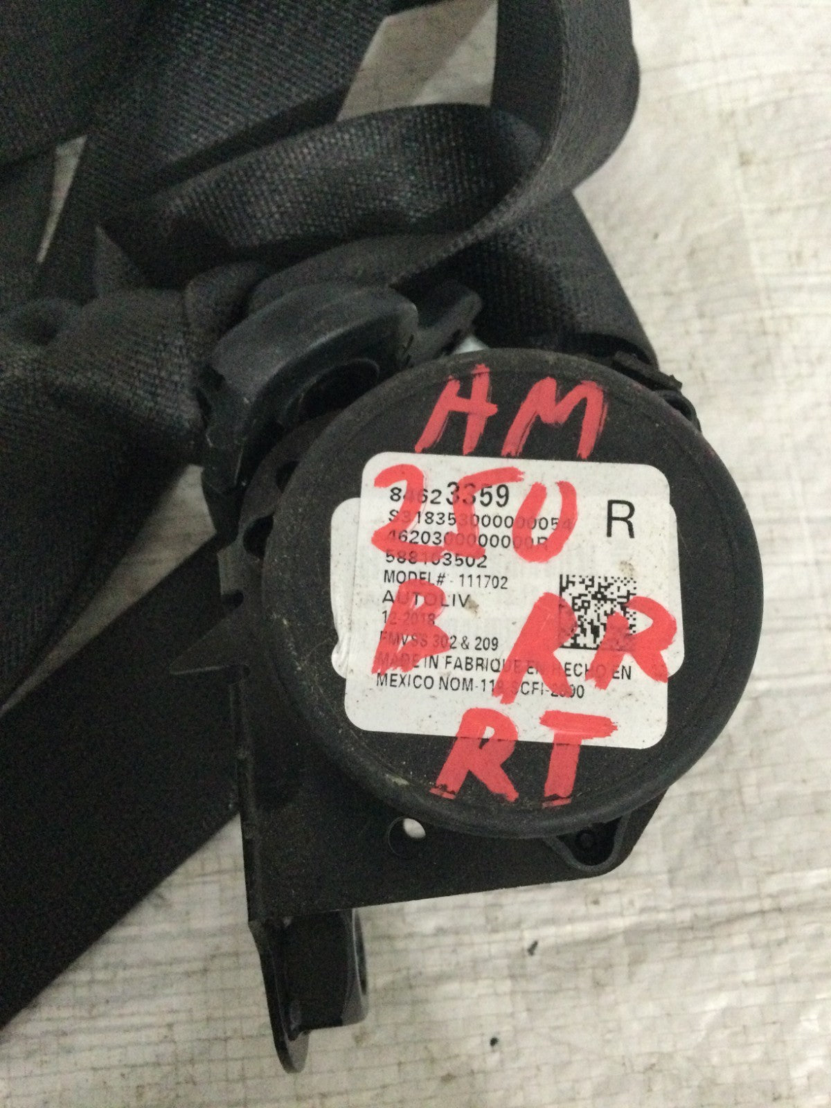 2019-2022 Chevrolet Blazer Rear Right Passenger Seat Belt OEM 84623359