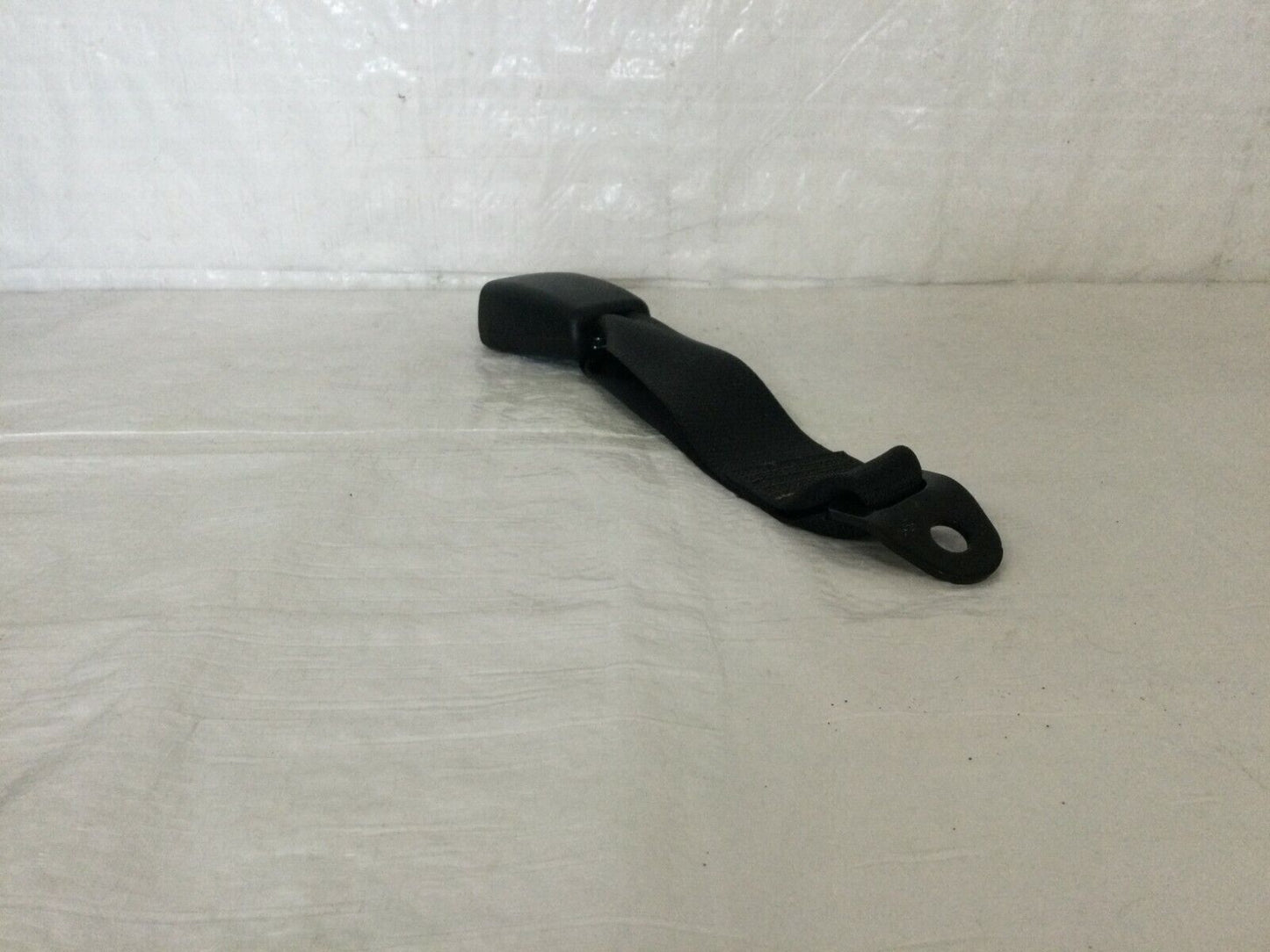2016 Toyota RAV4 Rear Center Seat Belt Buckle OEM