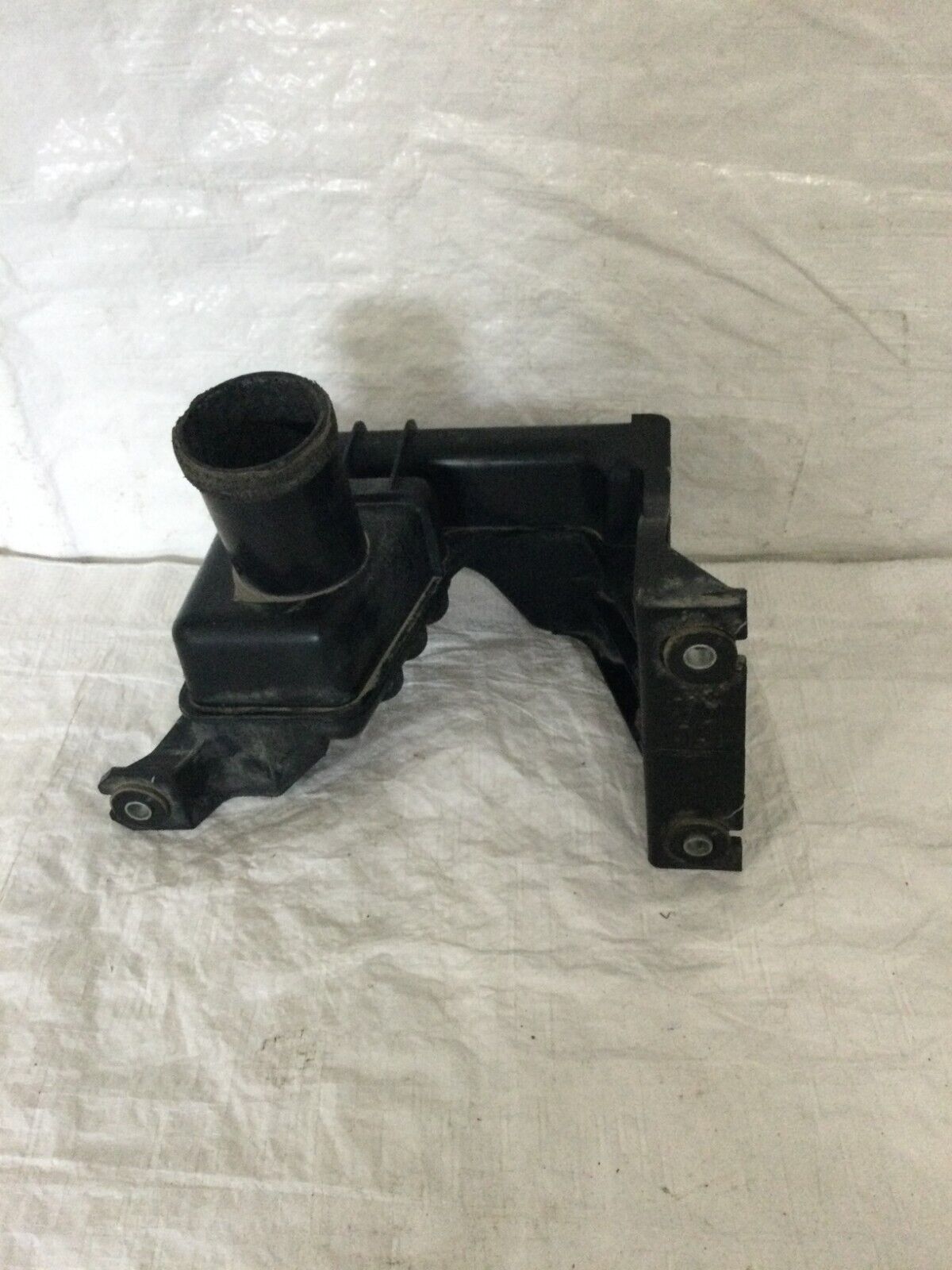 2005 Mazda 6 Air Intake Resonance Chamber OEM