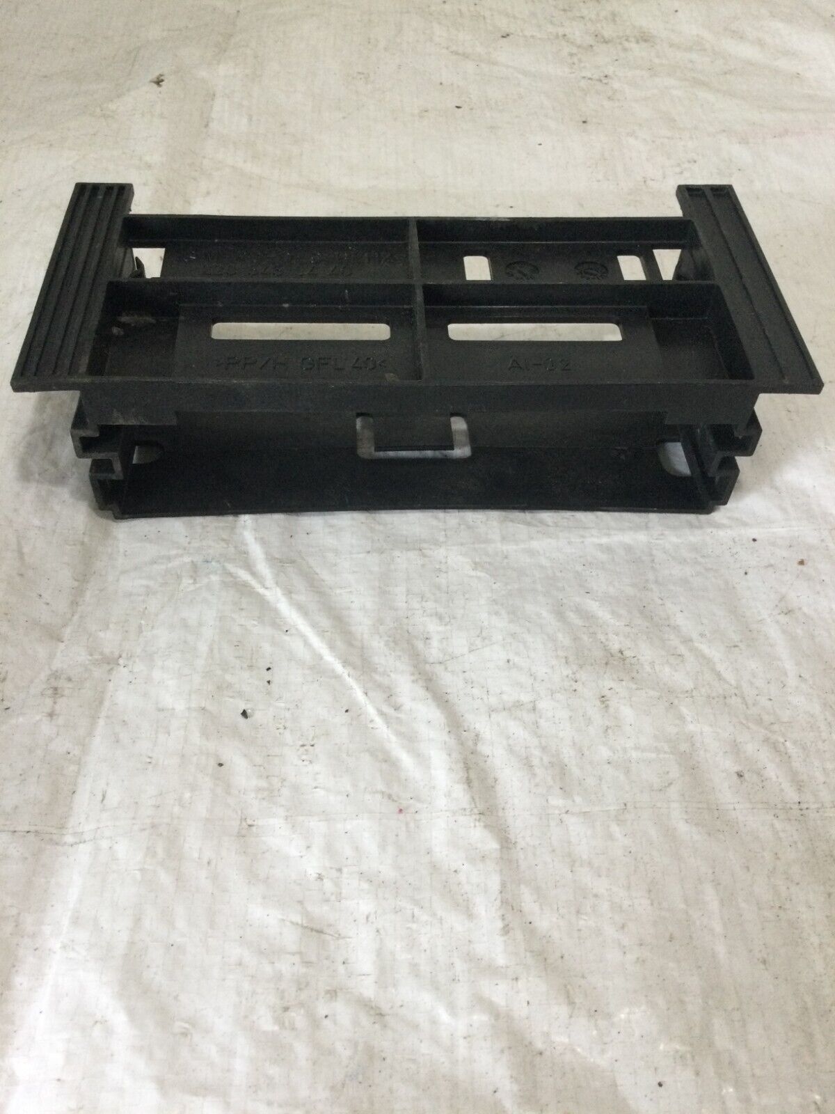 2004 Mercedes-Benz S430 Engine Computer Holding Bracket OEM 2205453440