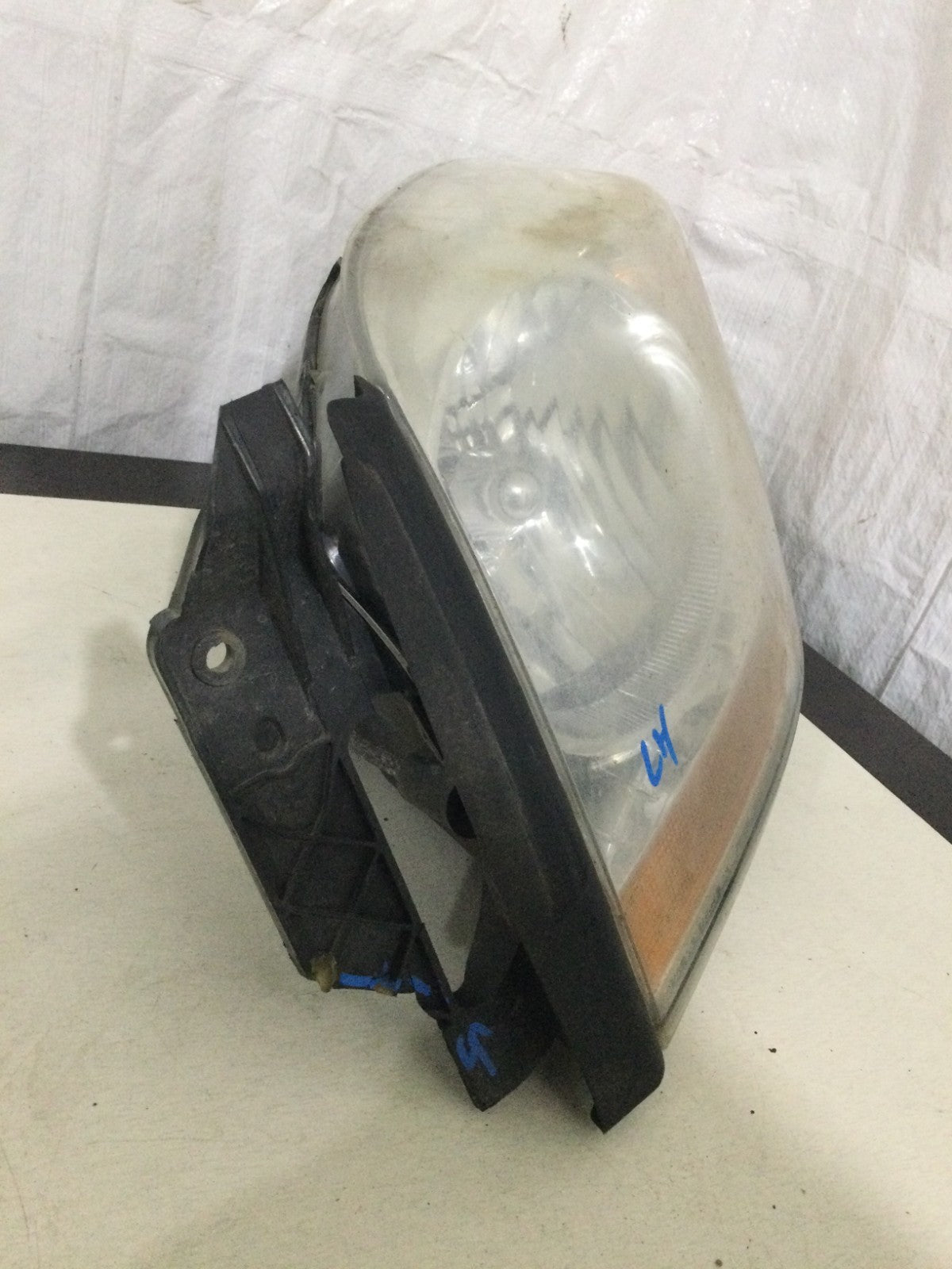 2006 Dodge Ram 1500 Left Headlight Assembly OEM 55077795AC