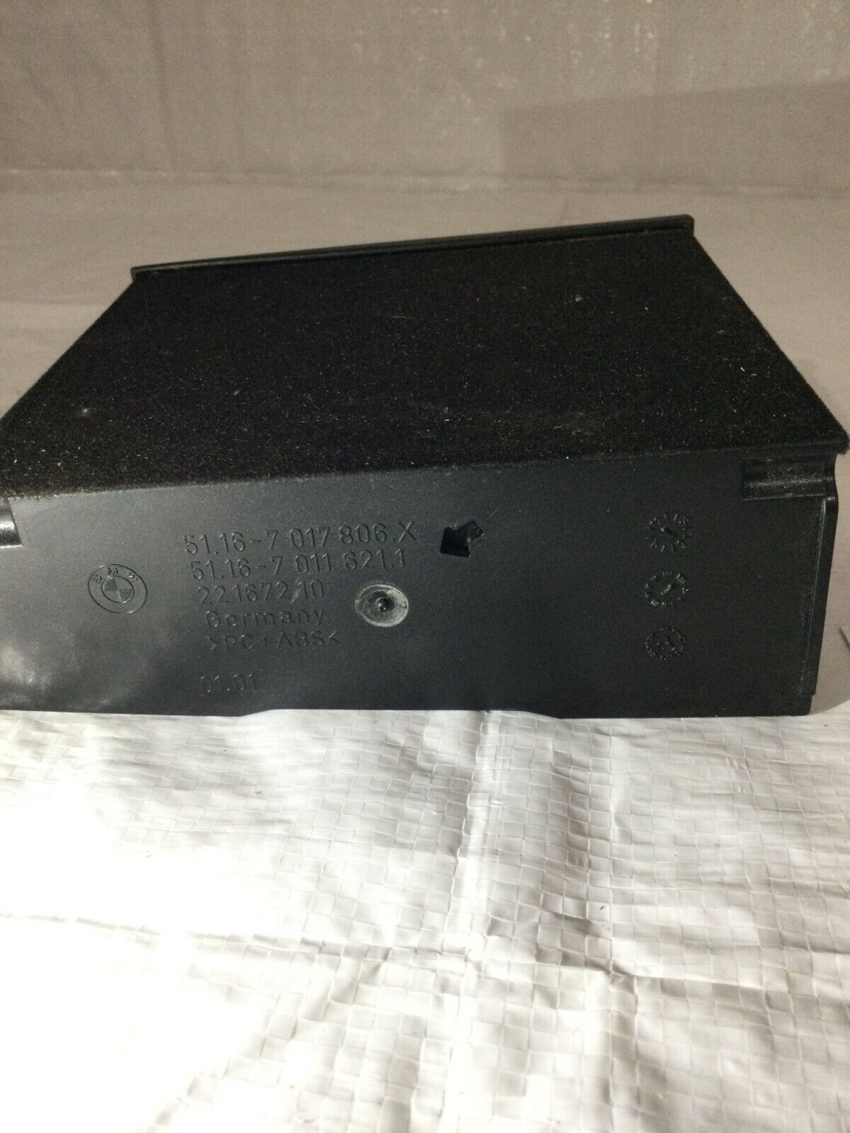 2006 BMW E65 750LI CD Player OEM 