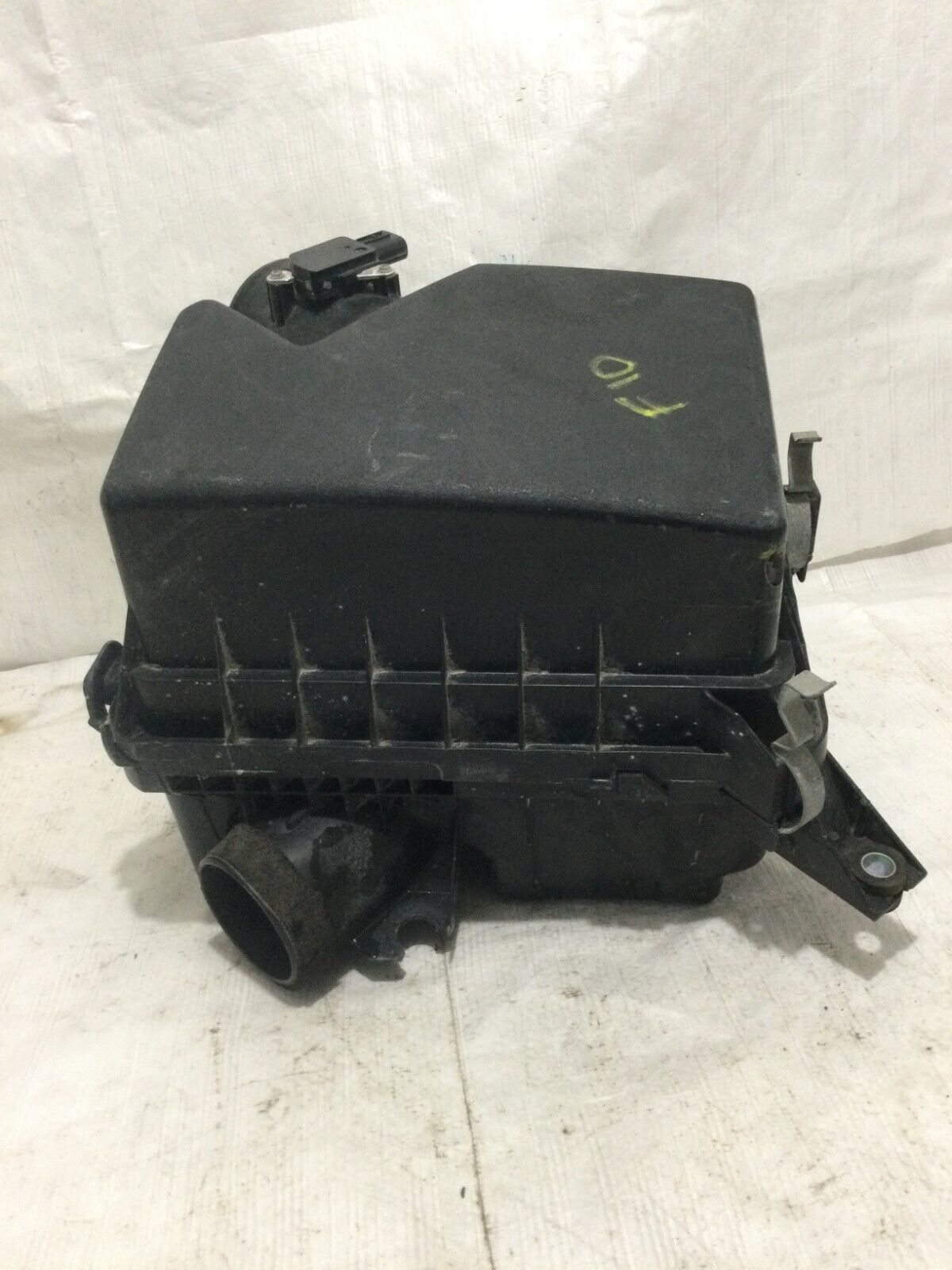 2016-2017 Toyota Camry Air Cleaner Filter Box Assembly  17705-0V020 OEM