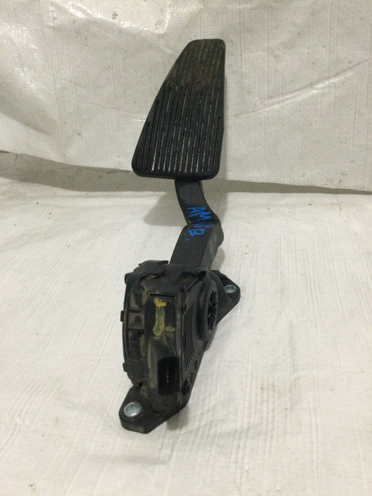 2011 Dodge Ram 3500 Accelerator Gas Pedal  68043161AA OEM