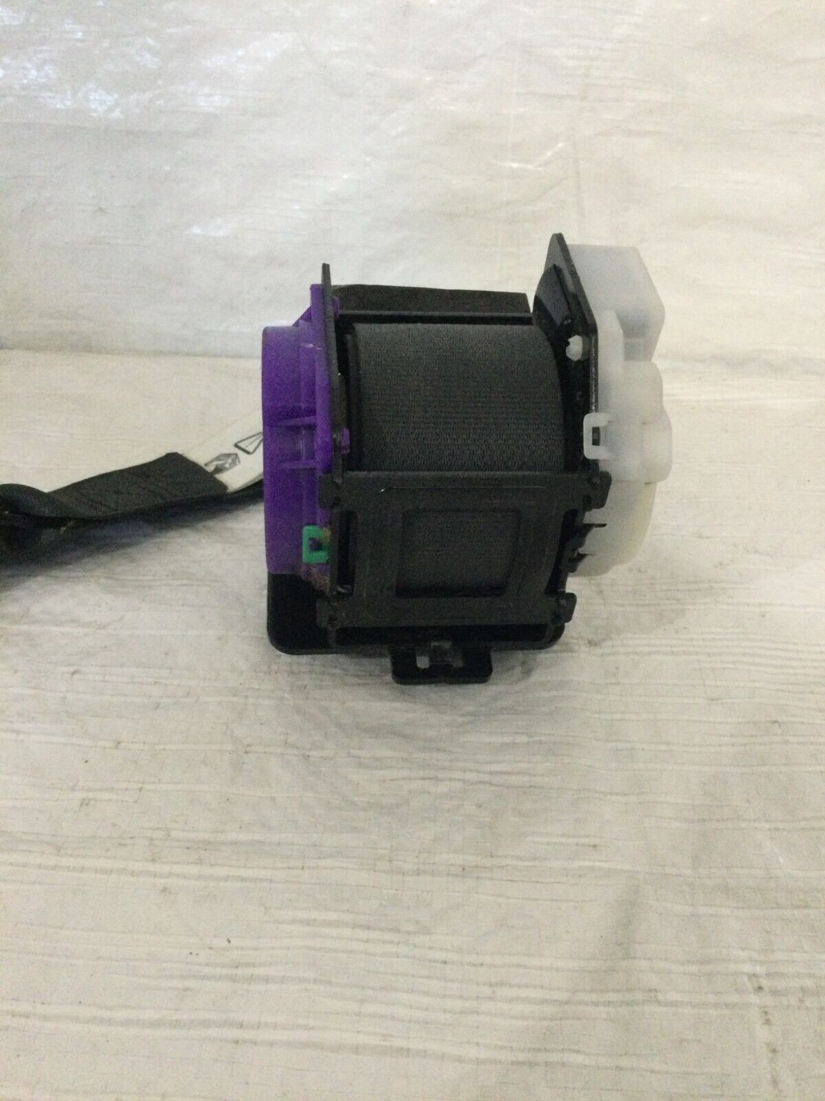 2017 2018 2019 Hyundai Elantra  Rear Left Driver Outer Seat Belt 89810-F2500 OEM