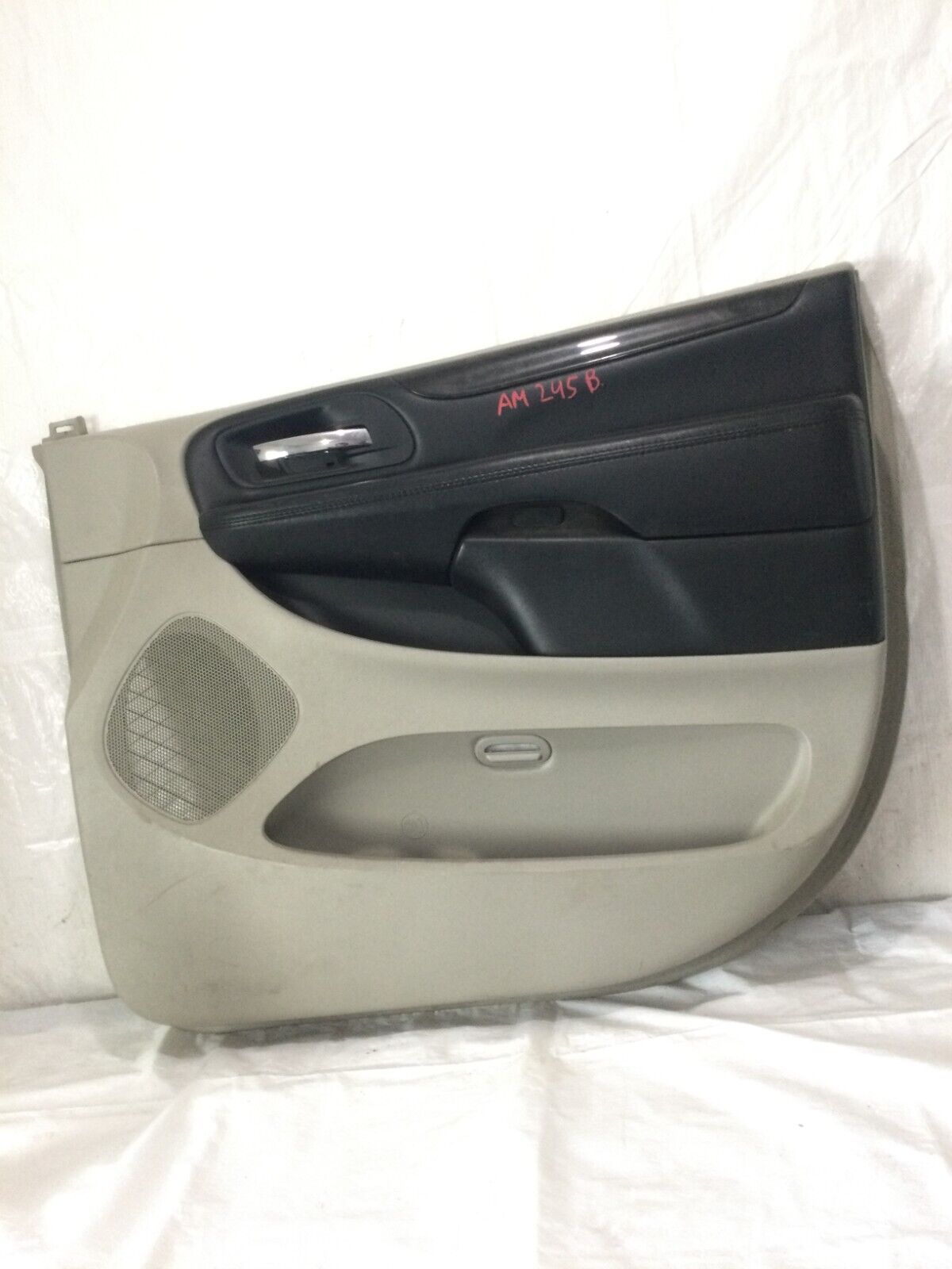 2017 Dodge Grand Caravan Front Right  Door Trim Panel OEM