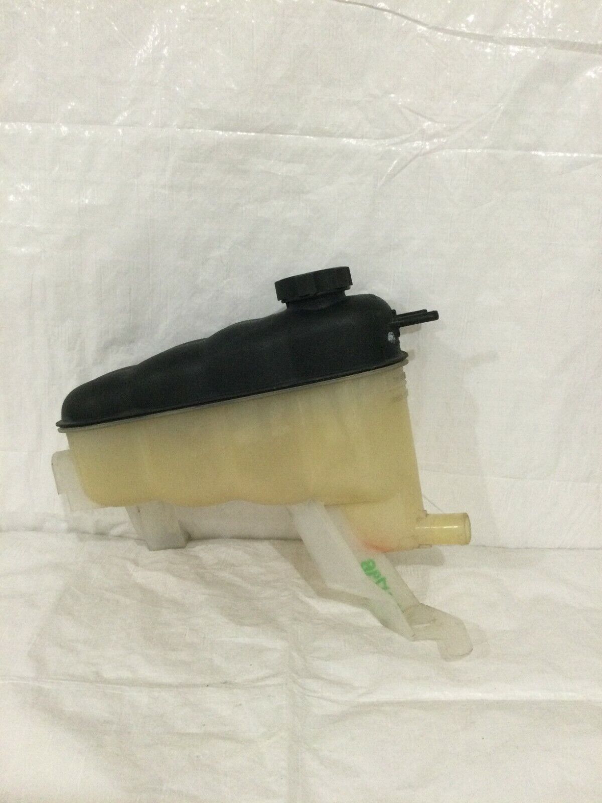 2017 2018 Chevrolet Silverado 1500 Coolant Recovery Bottle OEM