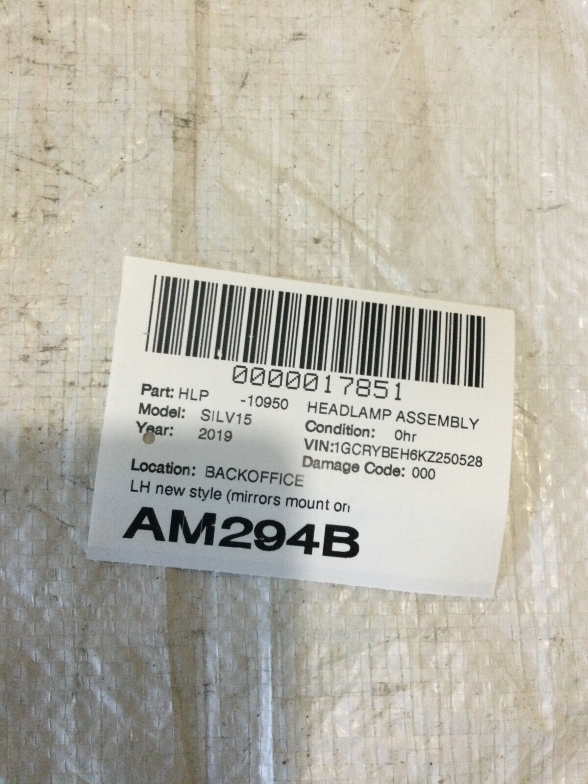 2019 Chevrolet Silverado 1500 Driver Lh Halogen Headlight OEM ( DAMAGED TAB )