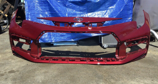2019 2020 2021 2022 Toyota Corolla Hatchback Front Bumper Cover OEM