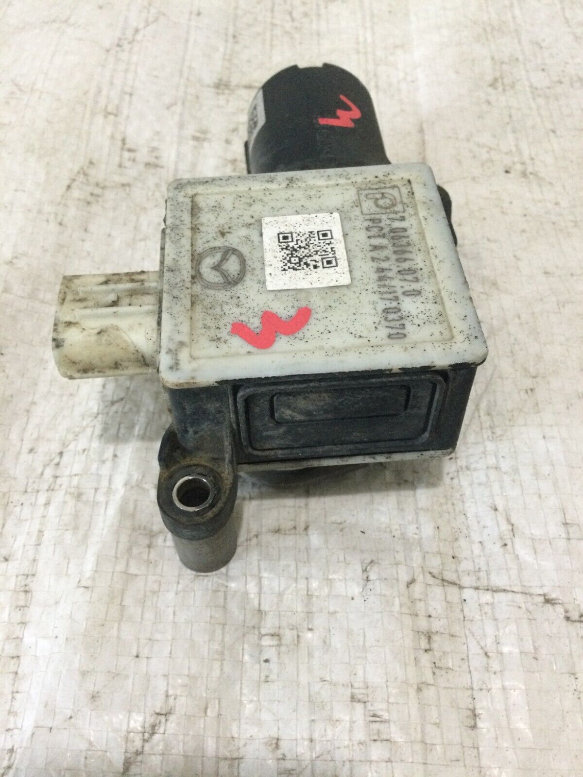 2018 Mazda 6 Rear Exhaust Actuator Motor OEM 706366070