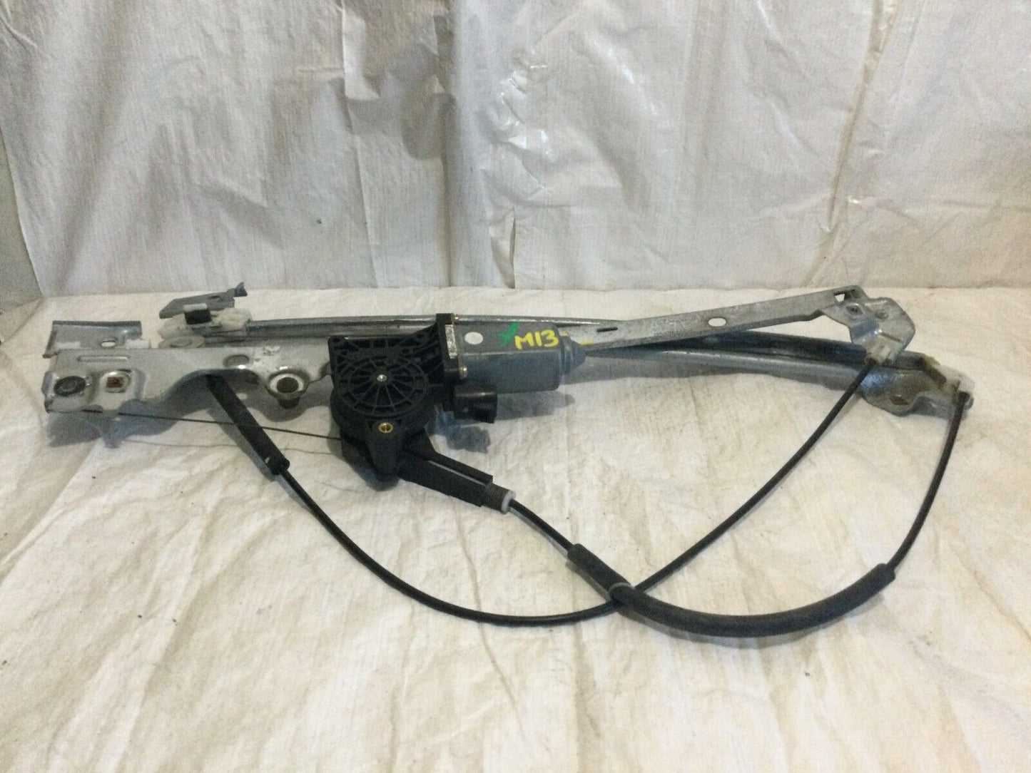 2004-2006 Cadillac Escalade Front Left Window Door Regulator Motor OEM