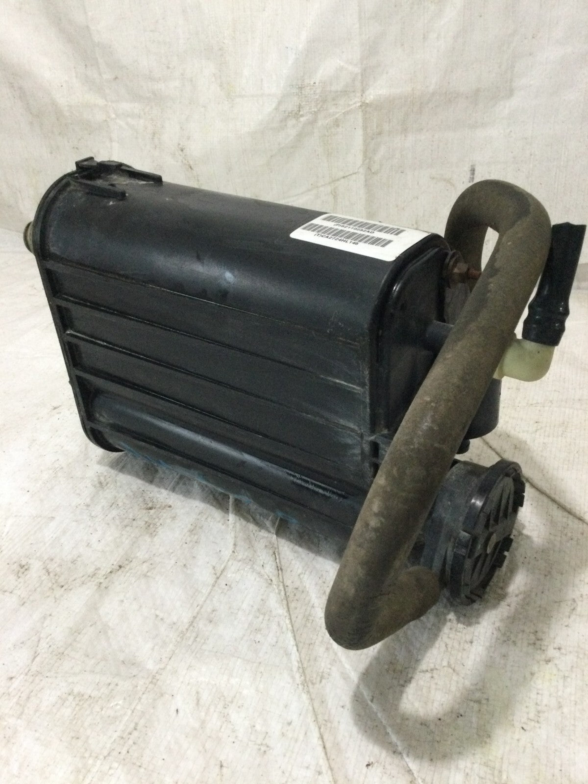 2005 Dodge Ram 1500 Fuel Vapor Canister OEM 52110232AD