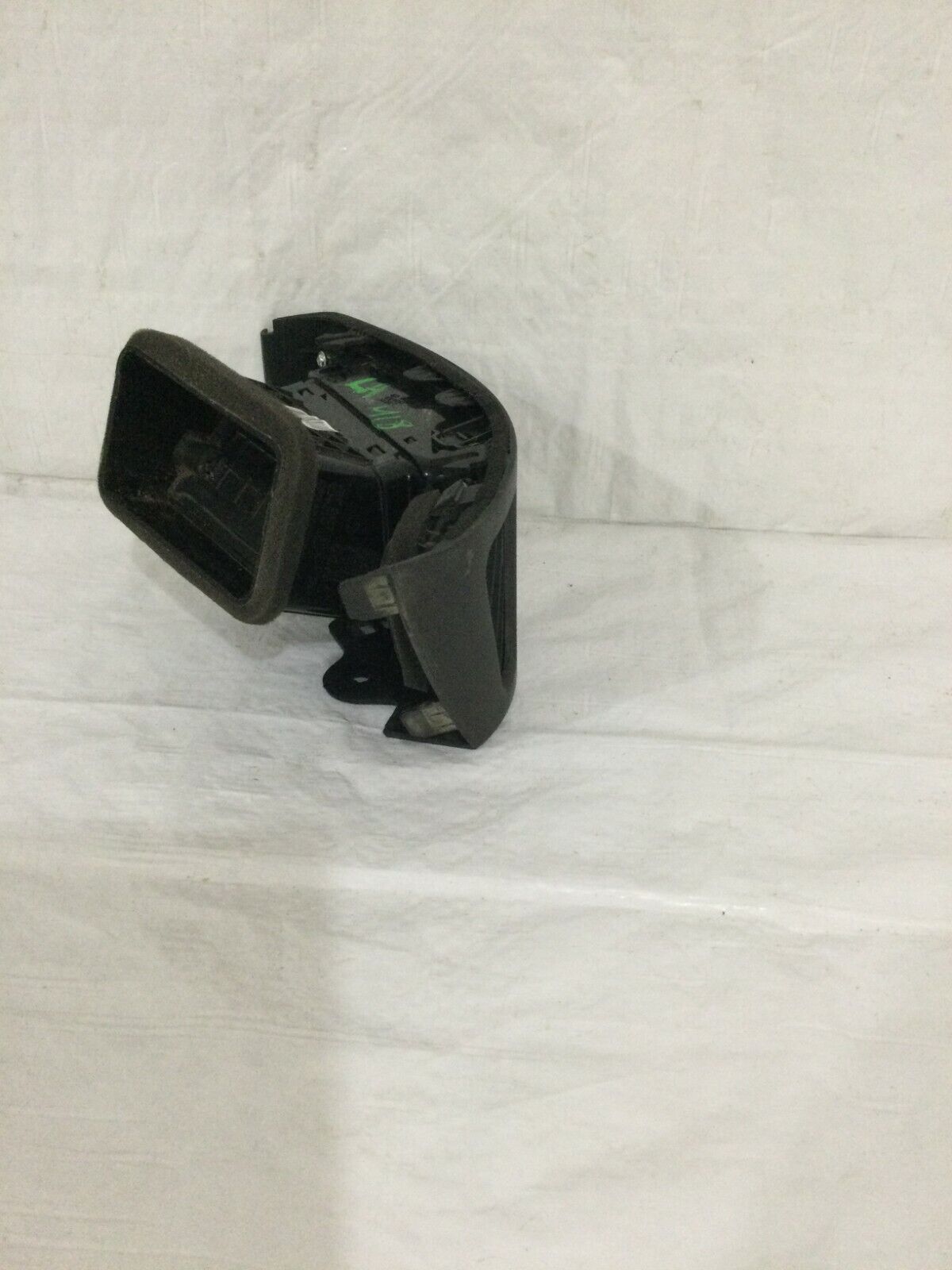 2007-2009 Hyundai Elantra Left Driver Dash Air Vent OEM 