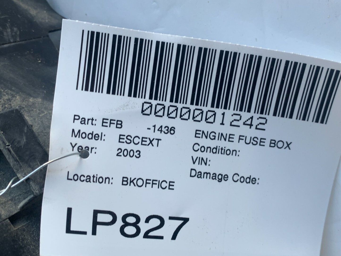 2003-2006 Cadillac Escalade EXT Under Dash Fuse Relay Junction Block OE 20832838