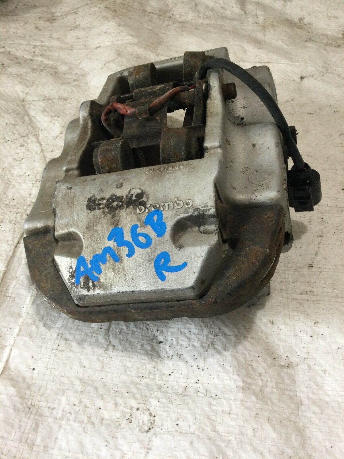 2004 Porsche Cayenne Right Rear Brembo Brake Caliper OEM
