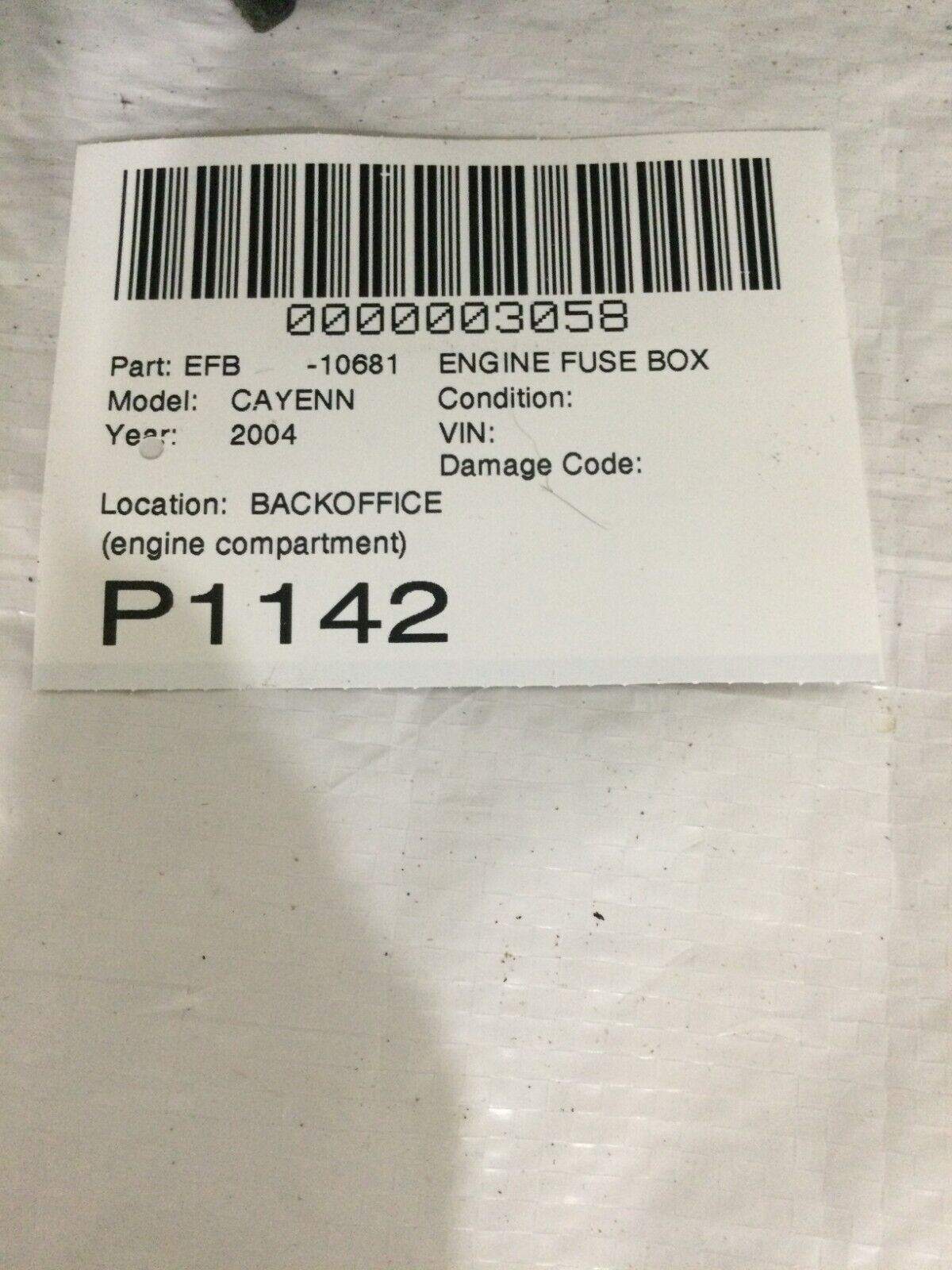 2003-2006 Porsche Cayenne Fuse box module 7L0010338A OEM