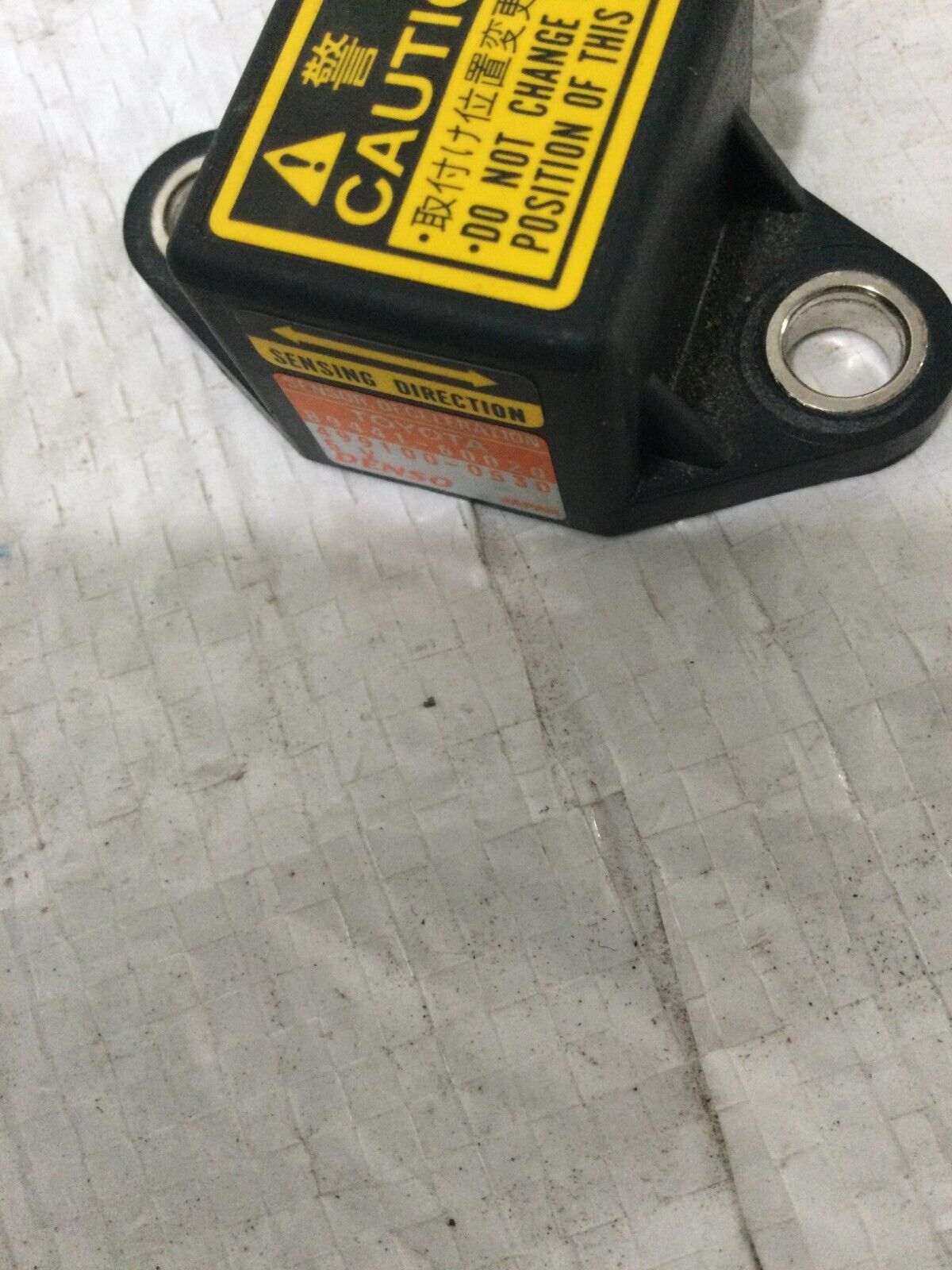 2001-2003 Toyota Highlander Yaw Rate Sensor OEM