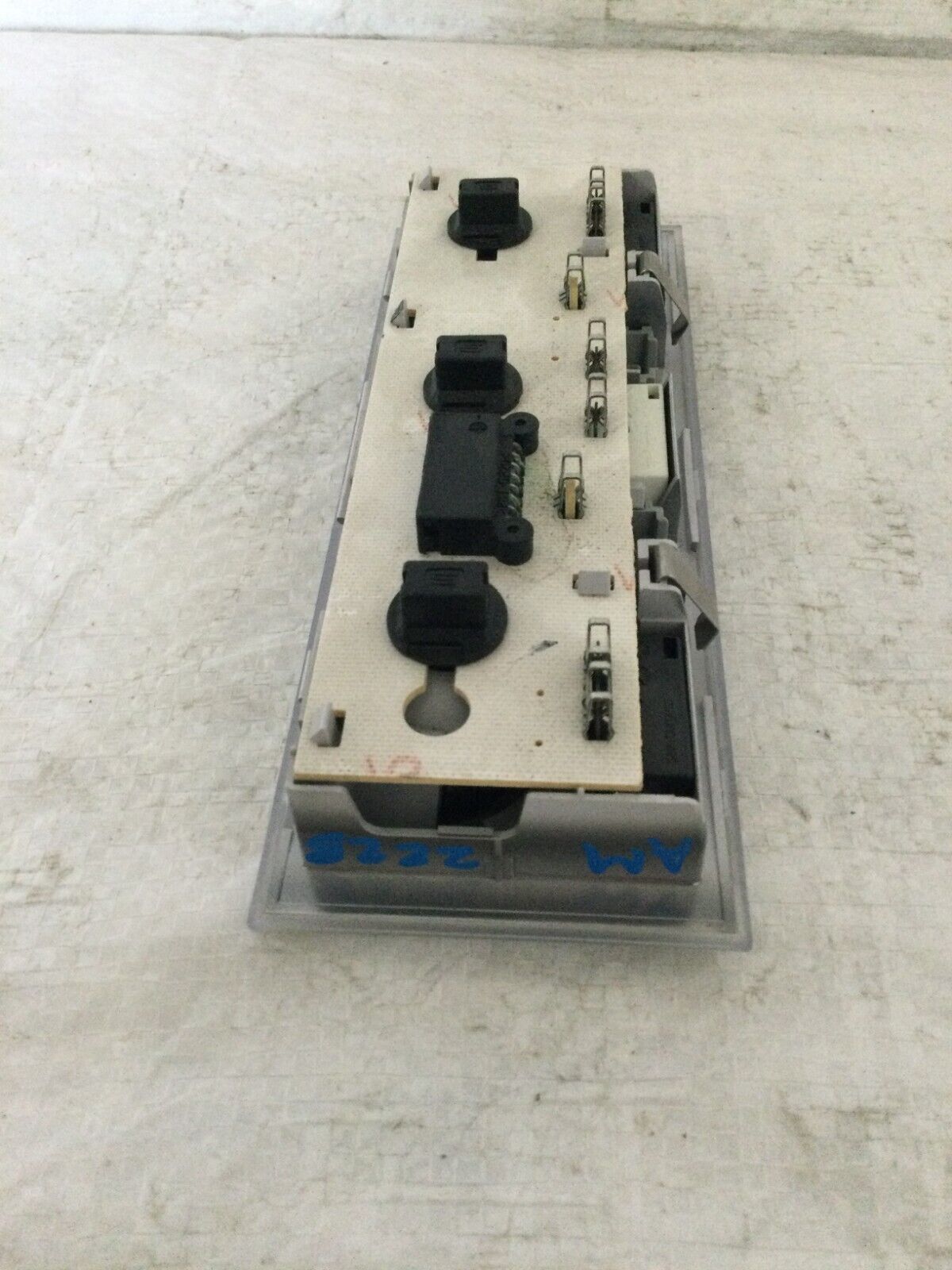 2004 BMW 745i E65/E66 Front Sunroof Interior Light 9379699 OEM