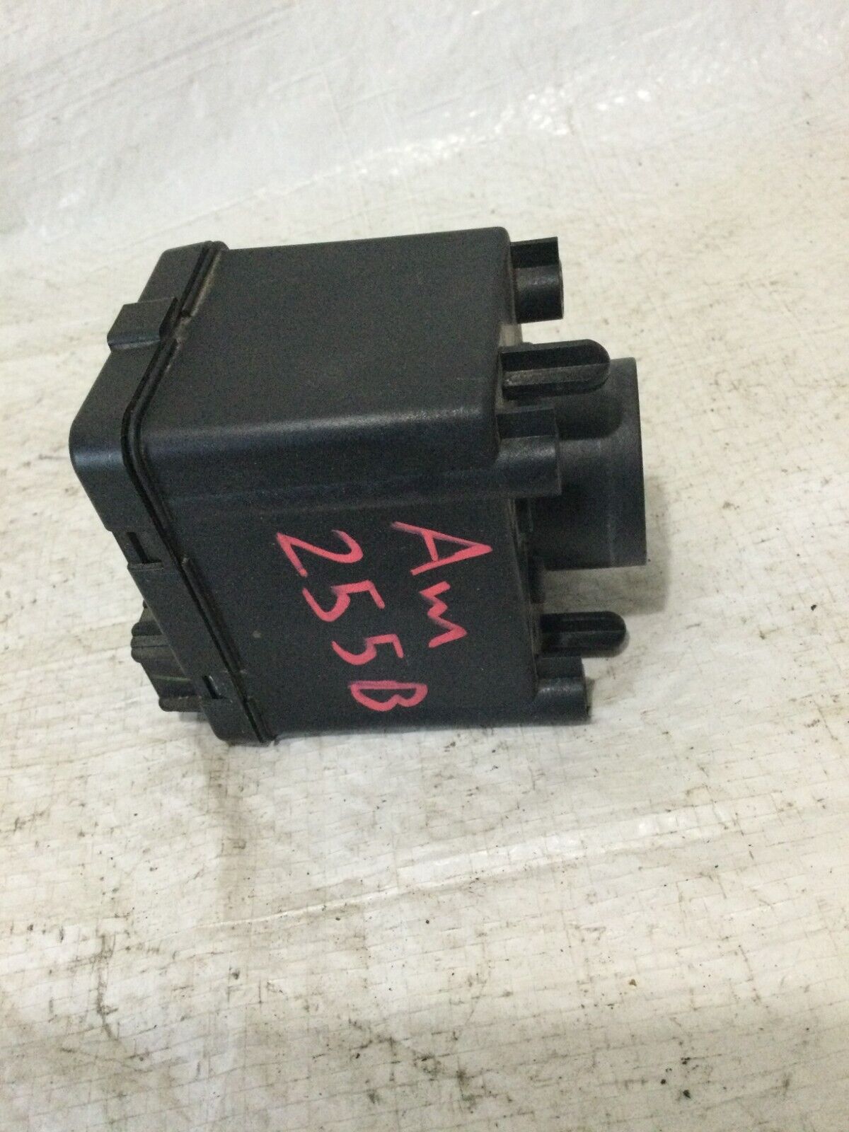 2018 Dodge Ram 1500 Igntion Node Module W/O Key 68271986AB OEM