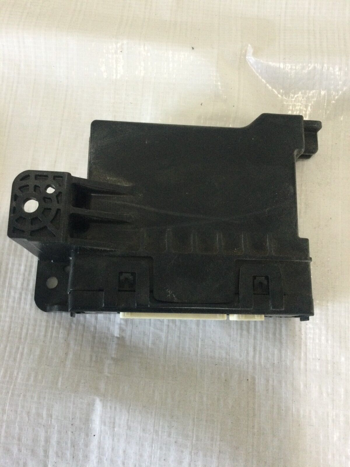 2018 Toyota RAV4 Air Amplifier Controler  Module 88650-42760 OEM