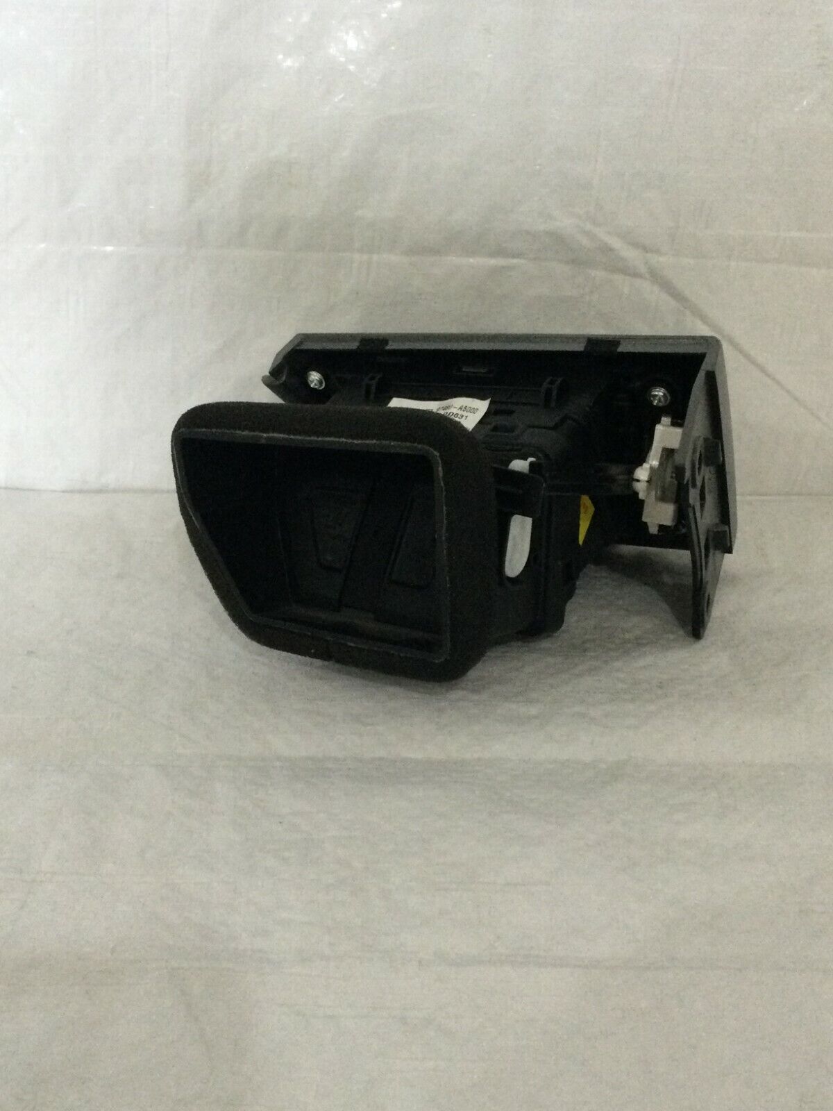 2016-2017 Hyundai Elantra GT Left Driver Side Dash Air Vent OEM LH 97480-A5000