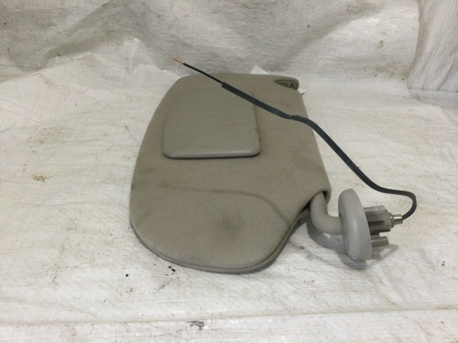 2002-2008 Dodge Ram Right Sun Visor OEM Passenger Shade W/ Lighted Mirror