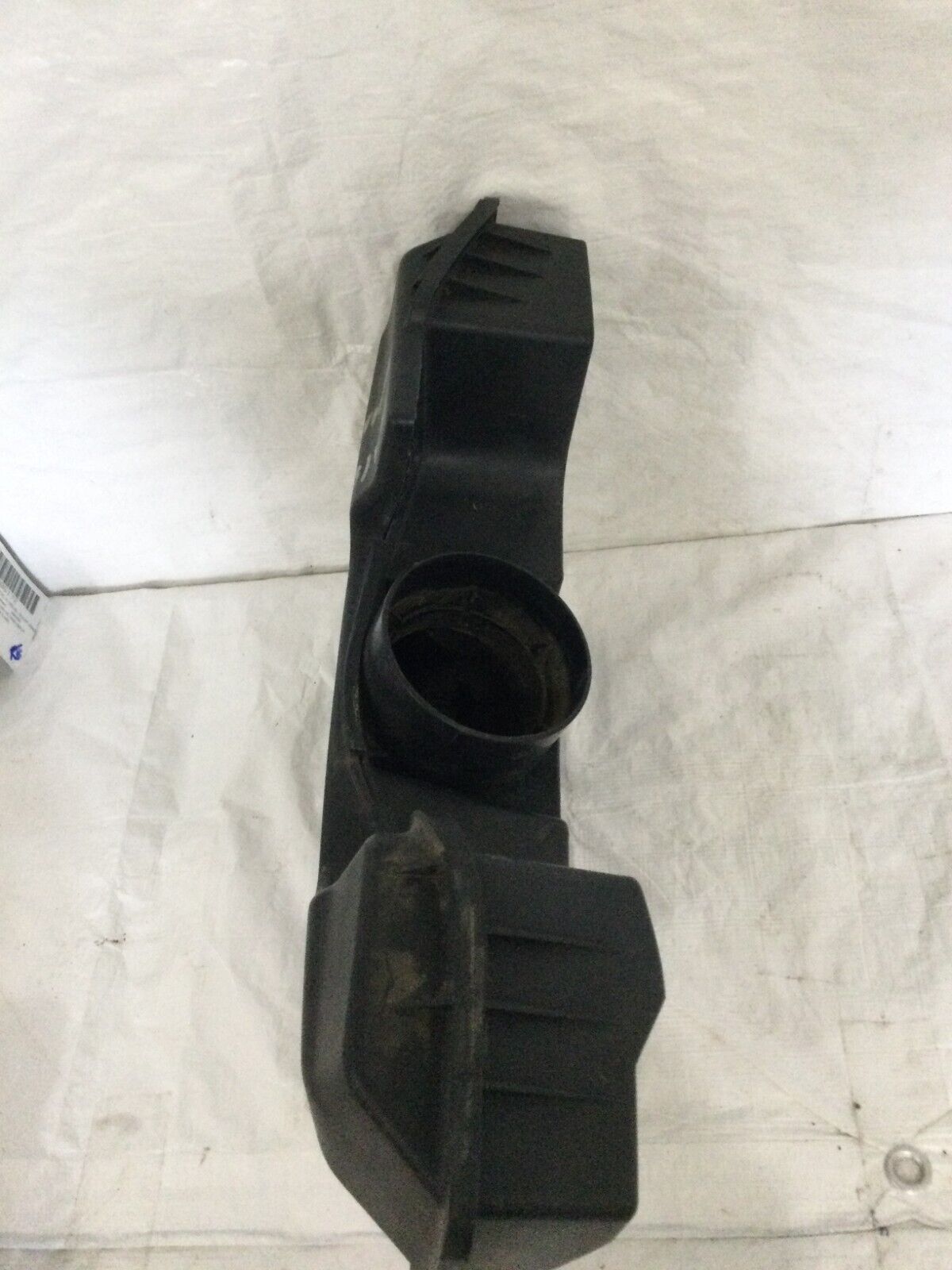 2003-2008 Dodge Ram 1500 5.7L Hemi Air Intake Resonator Housing Box OEM 53032463