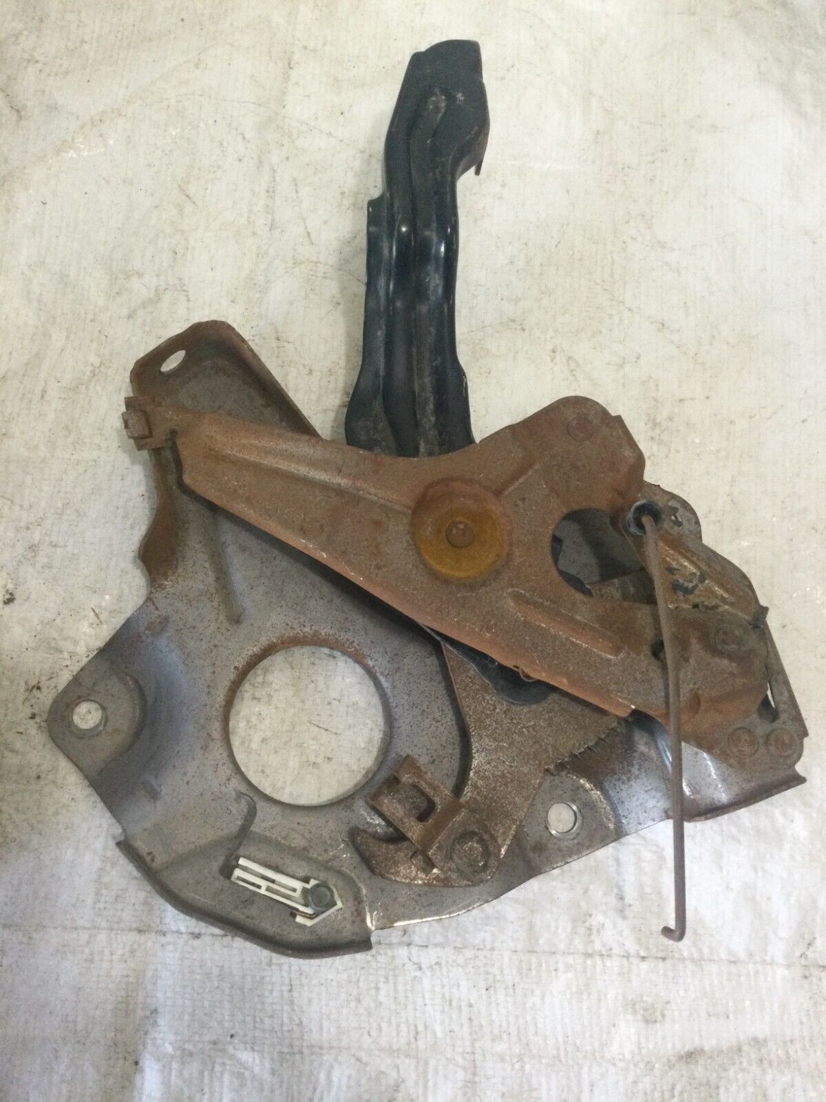 2003-2005 Dodge Ram 2500 3500 Emergency Parking Brake Pedal Assembly OEM