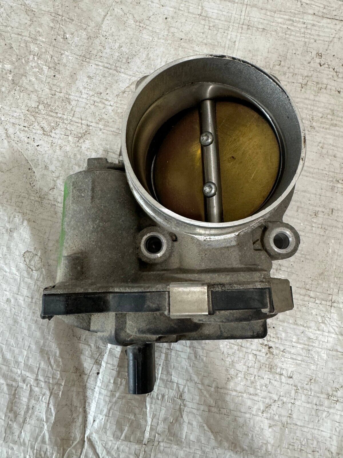 2019 Chevrolet Silverado 1500  Throttle Body OEM