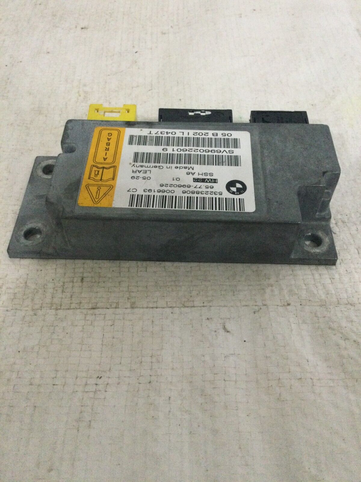 2006 BMW 750LI SRS Control Module 532238806 OEM