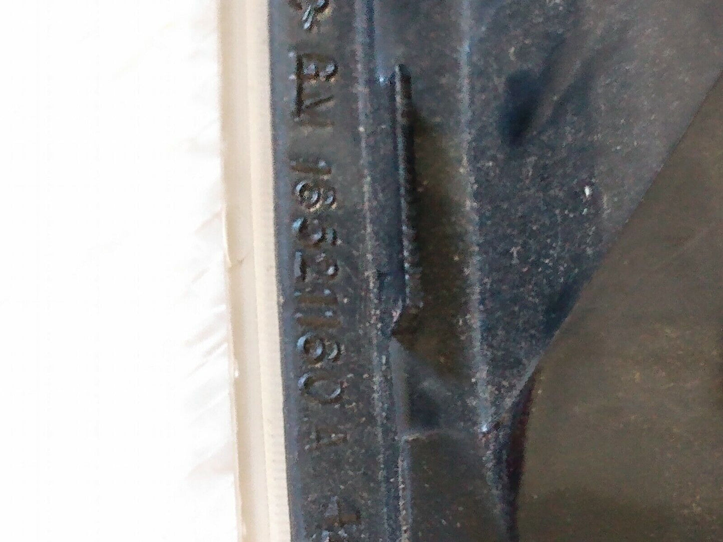 1999-1999 GMC Savana 1500 Tail Light Rear Right Passenger Side OEM RH