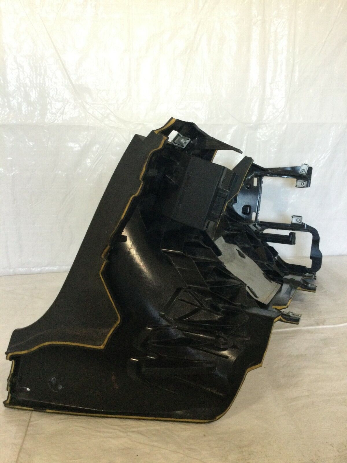 2003-2006 Mercedes Benz W211 E55AMG Kick Panel W/ Parking Button Ignition Module