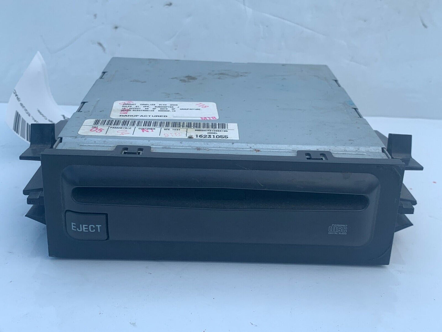 2000-2002 Chevy Silverado 1500 Single CD DVD Player Changer Receiver 16231055 OE