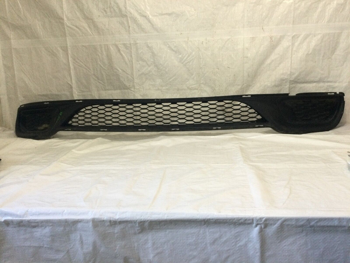 2017 Dodge Grand Caravan Front lower  Bumper Grille OEM