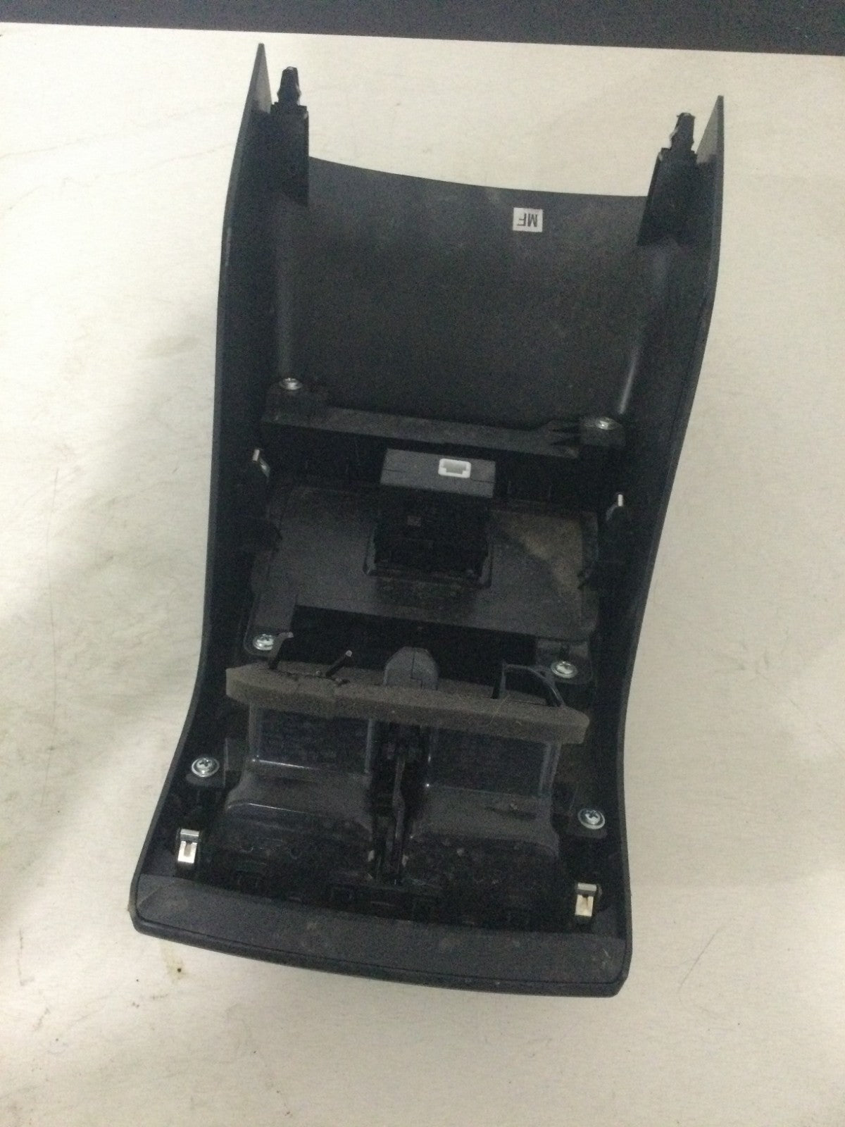 2024 Nissan Rogue 1.5L Rear Center Console Air Vents OEM