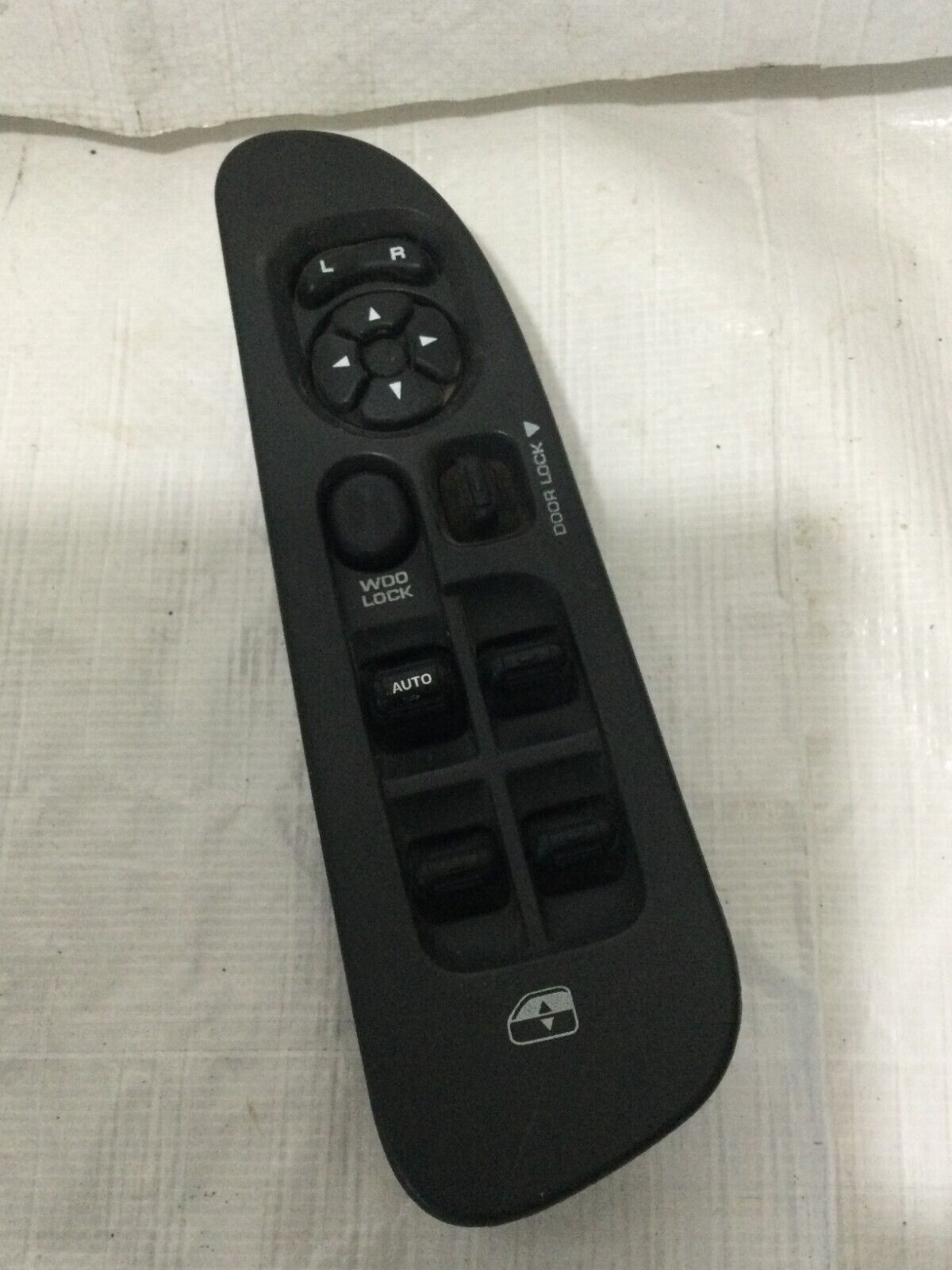 2003 Dodge Ram 1500 Front Left Driver Master Power Window Switch OEM