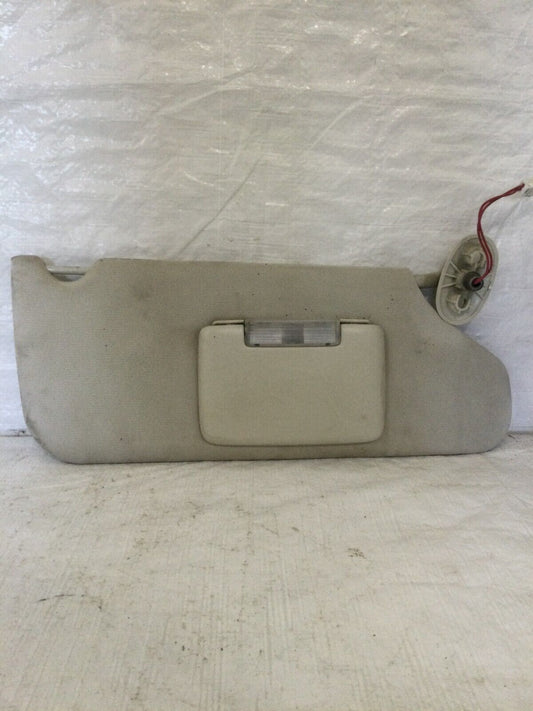 2007 Dodge Nitro Illuminated Sun Visor Right OEM