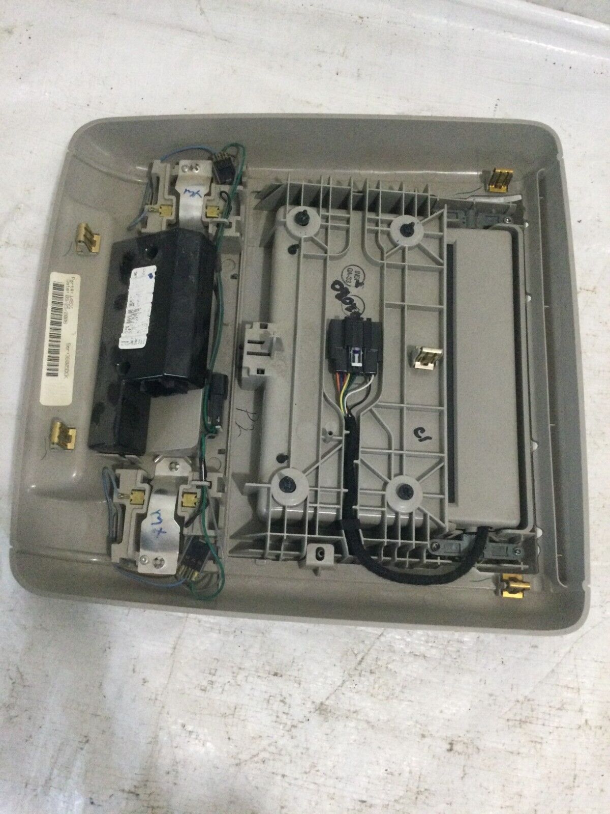 2007 Cadillac Escalade ESV Roof Overhead Entertainment System Screen Display OEM