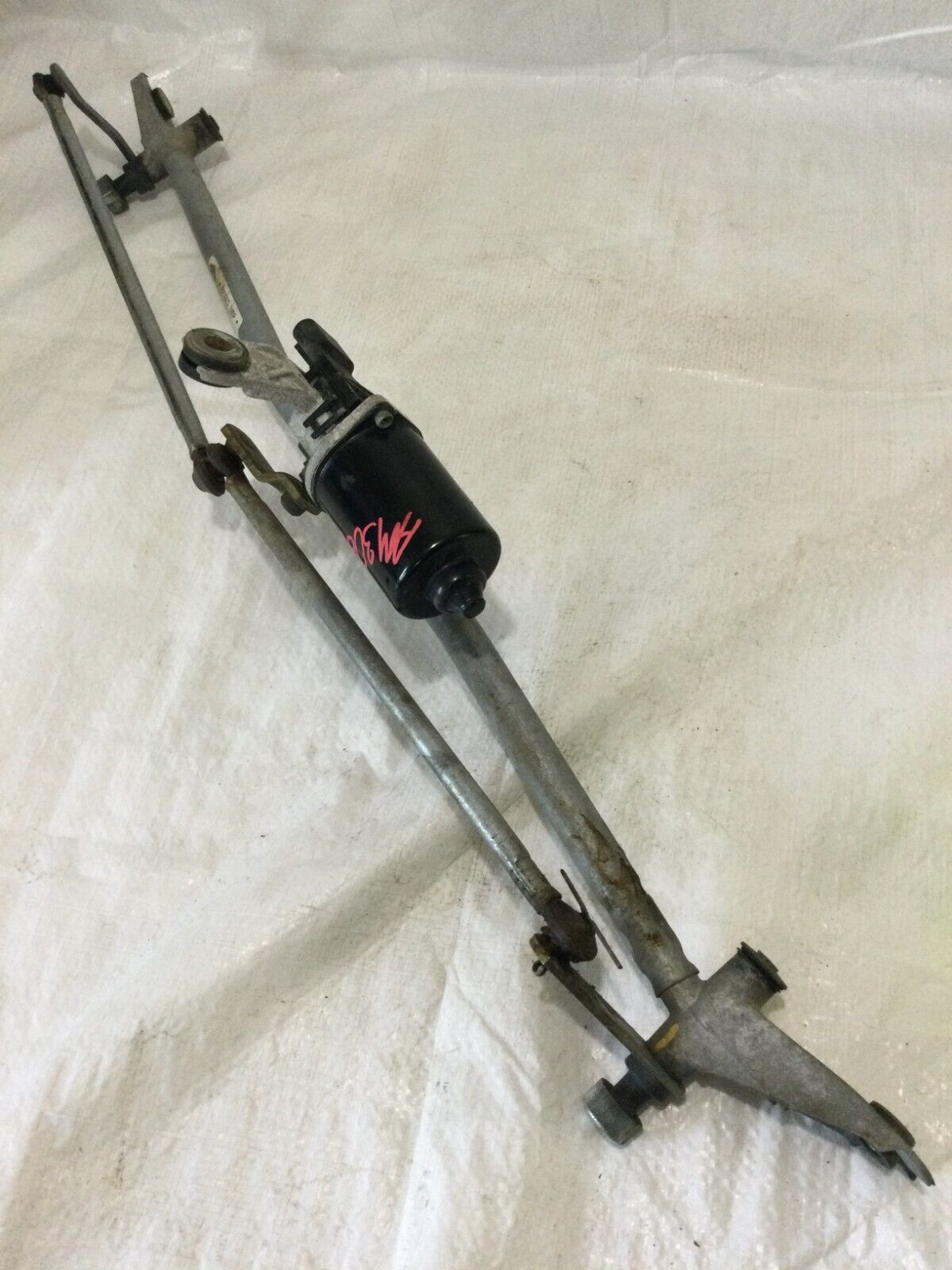 2004 Dodge Ram 1500  Front Wiper  Motor w/ Linkage Assembly OEM