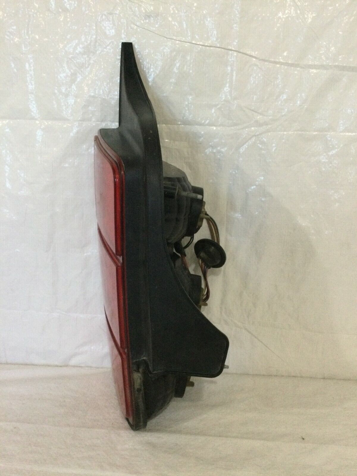 2005-2009 Ford Mustang Tail Light Lamp Right Passenger Side OEM RH