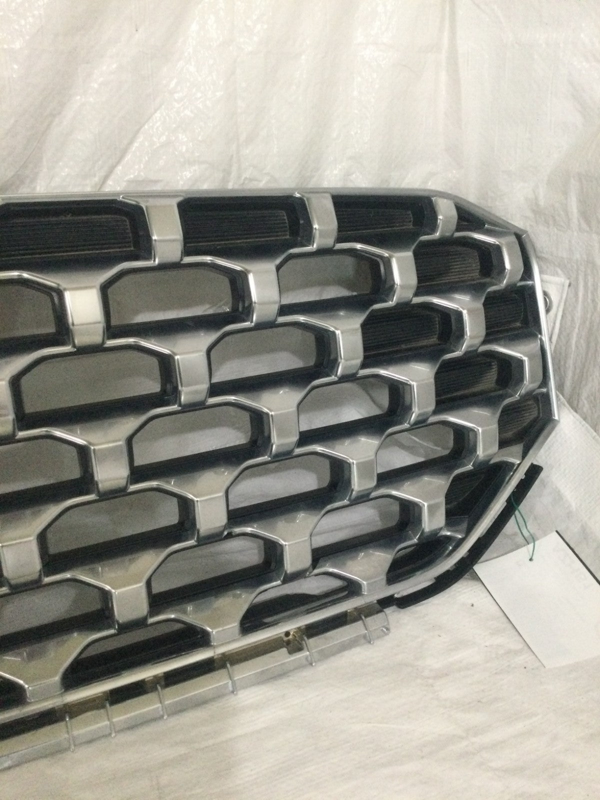 2021-2023 Hyundai Santa Fe Front Upper Bumper Grill OEM MARKED DAMAGE