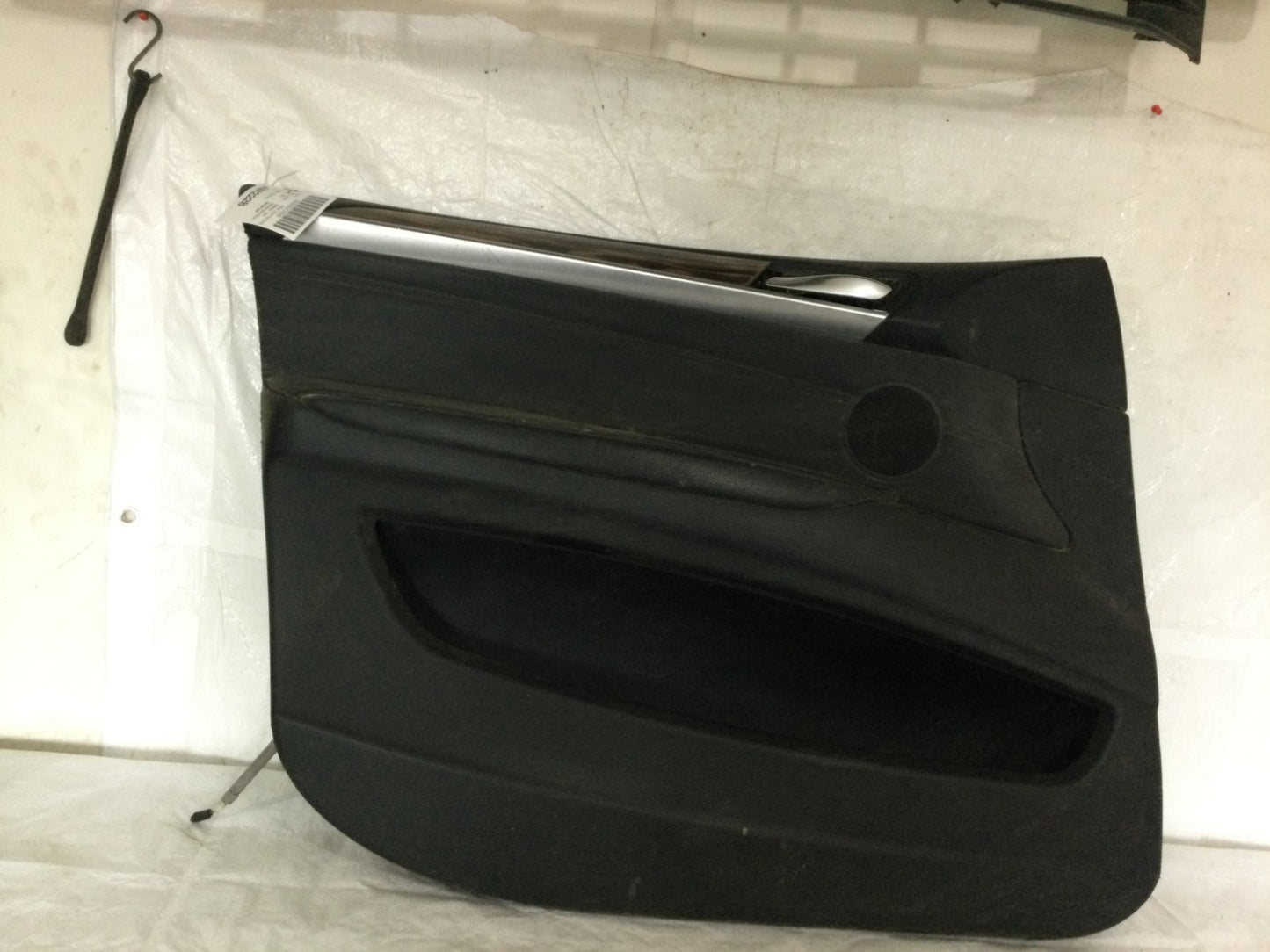 2004 BMW 745I Front Left Driver Side Interior Door Panel OEM 70W3007-02